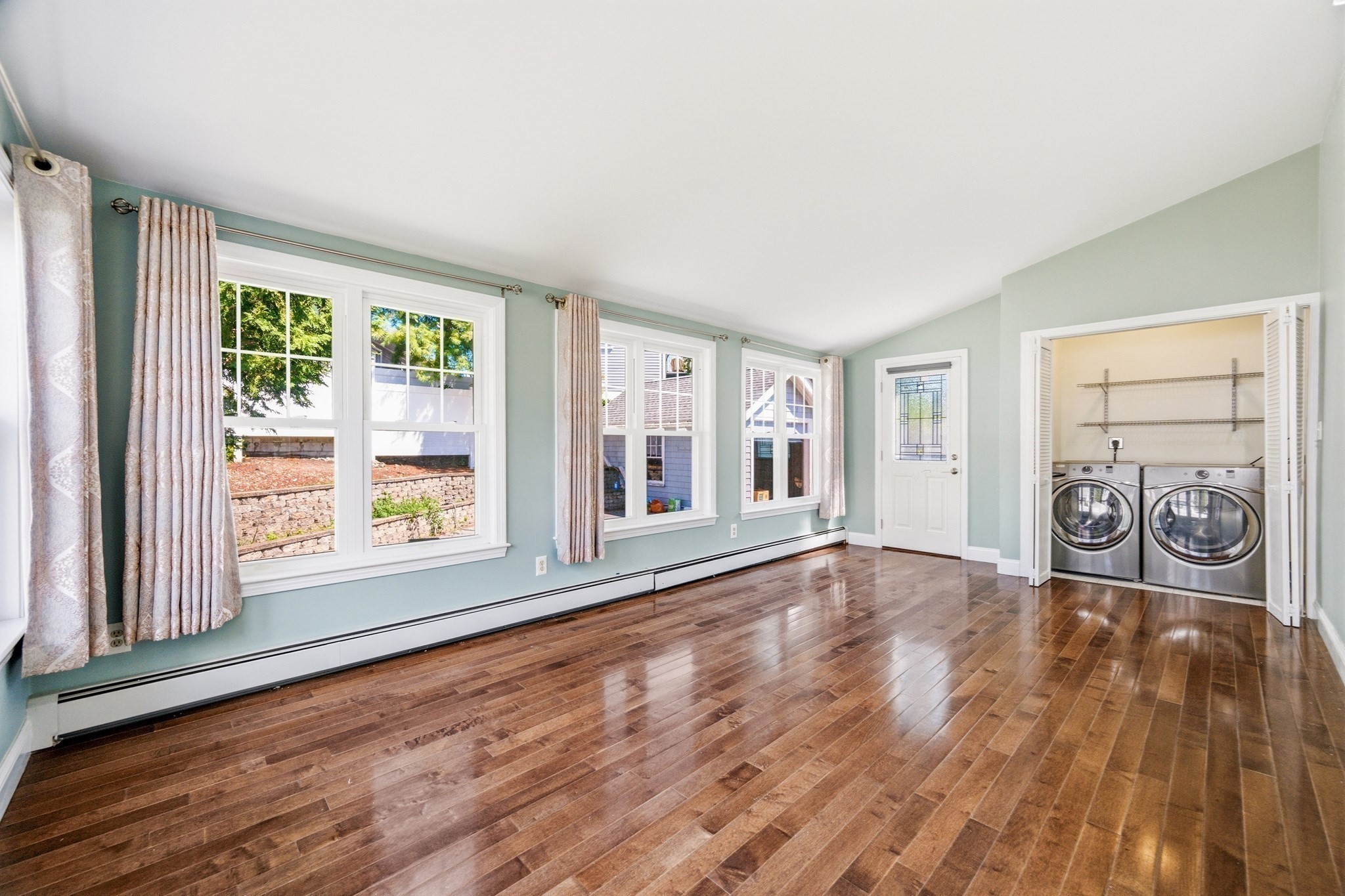 90 Standish Ave Property Photo 16