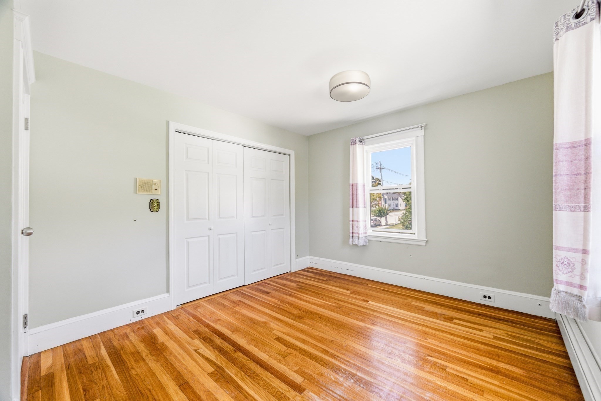 90 Standish Ave Property Photo 23