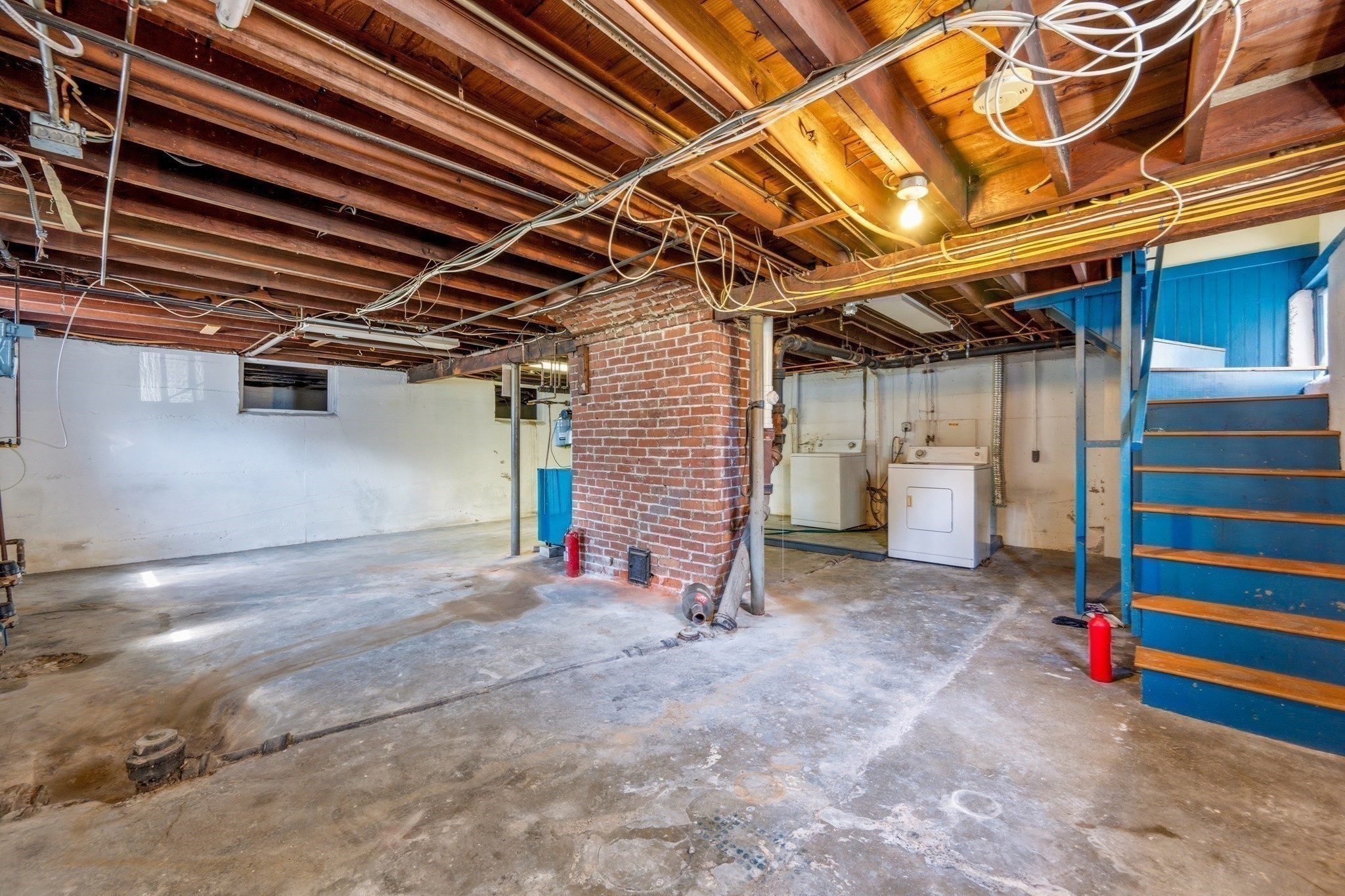 90 Standish Ave Property Photo 41