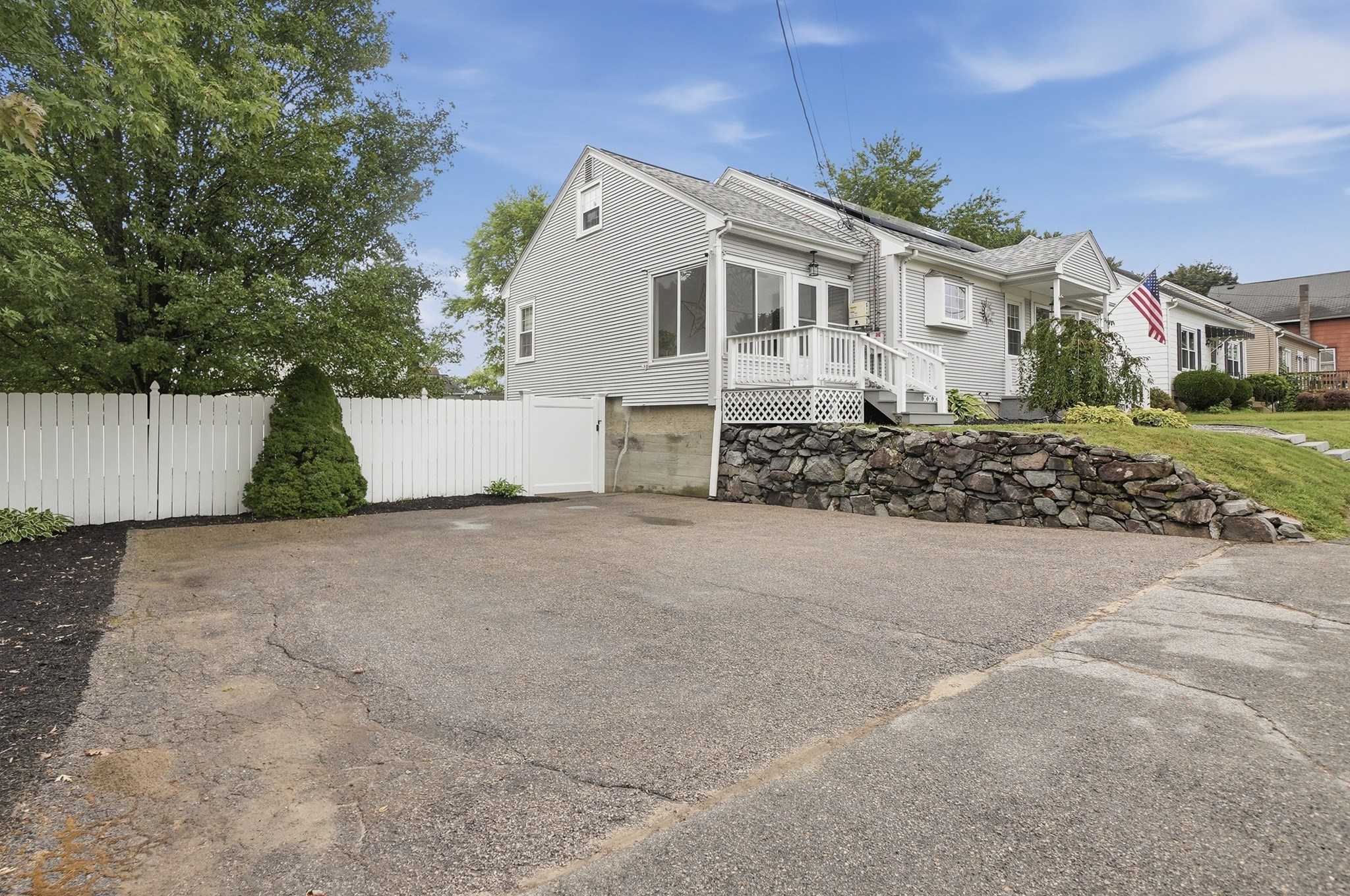 101 Moody Street Property Photo 3