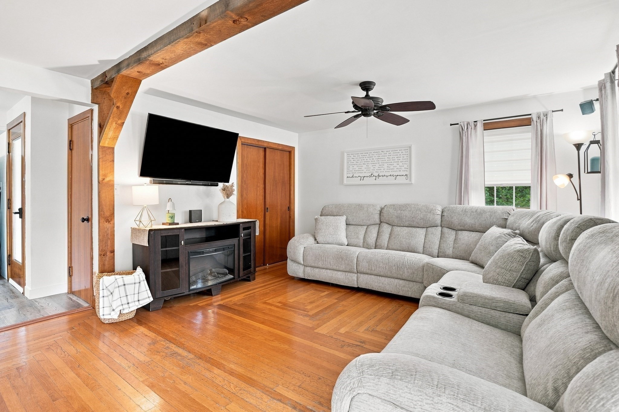 101 Moody Street Property Photo 11