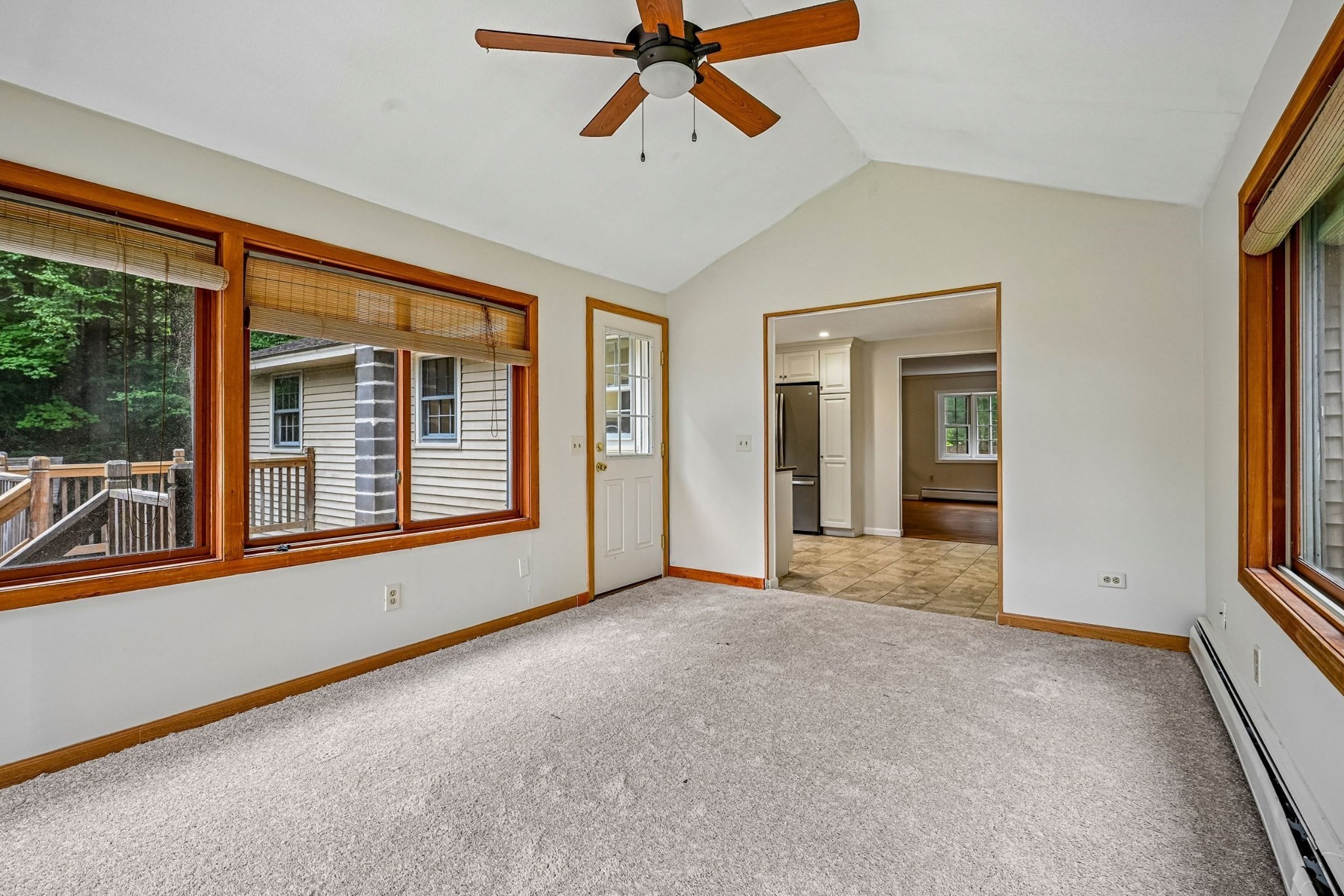 35 Davidson Ave Property Photo 10