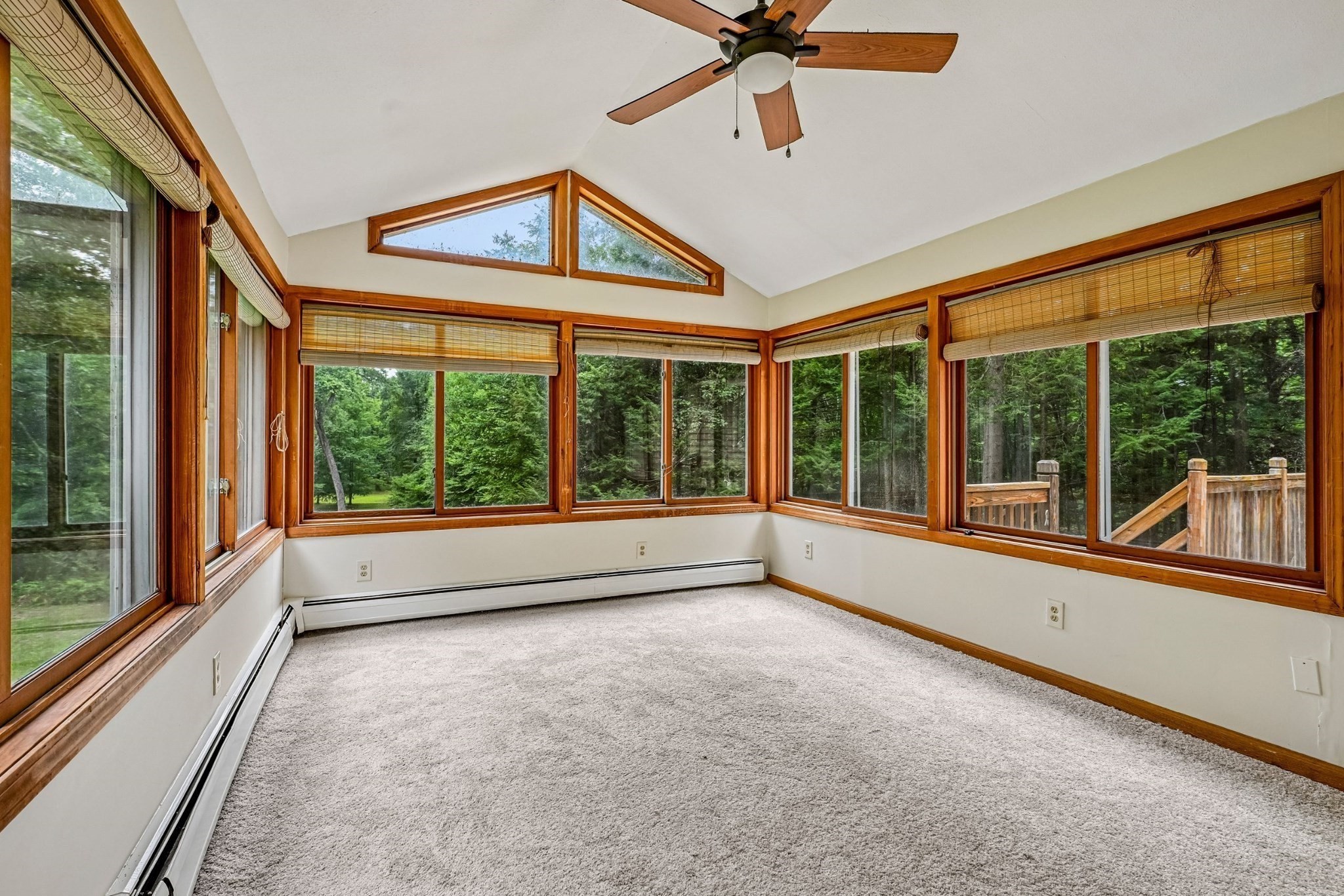 35 Davidson Ave Property Photo 15