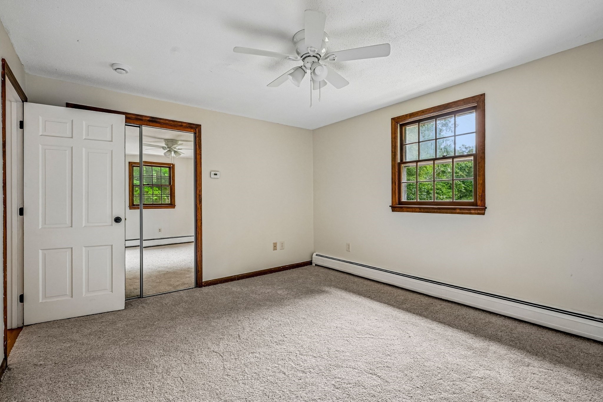 35 Davidson Ave Property Photo 19