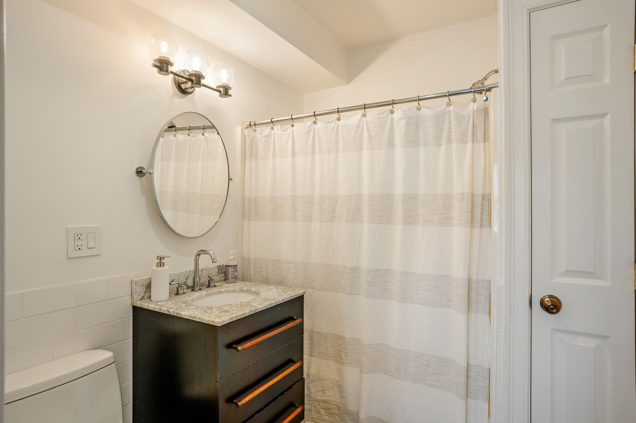 74 Washington St # 1 Property Photo 11