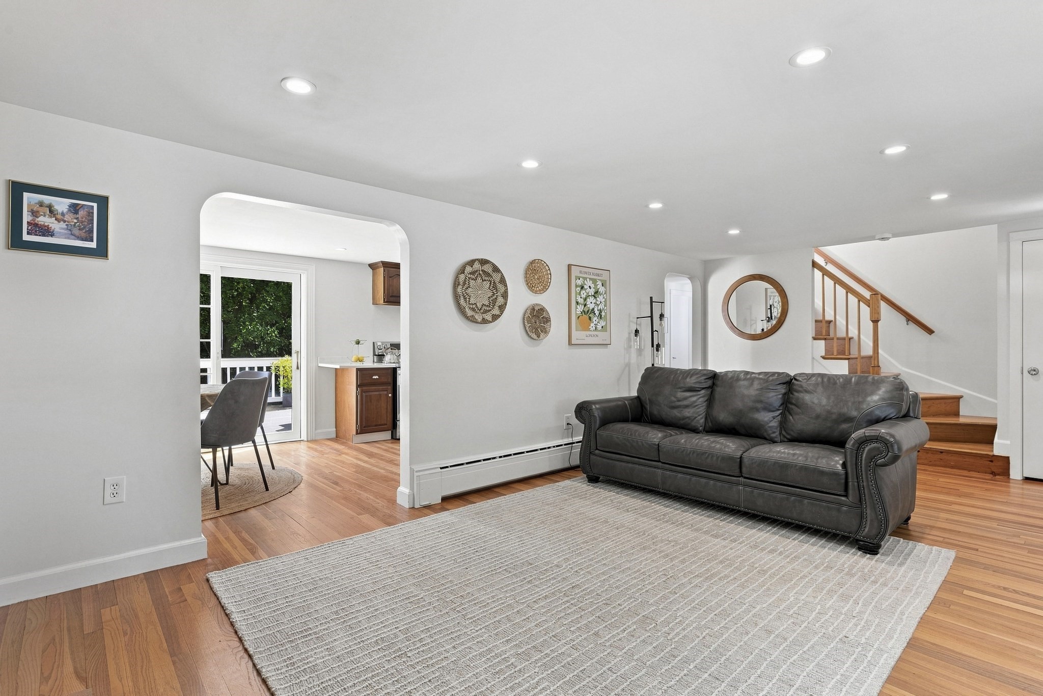 446 Pine St Property Photo 13