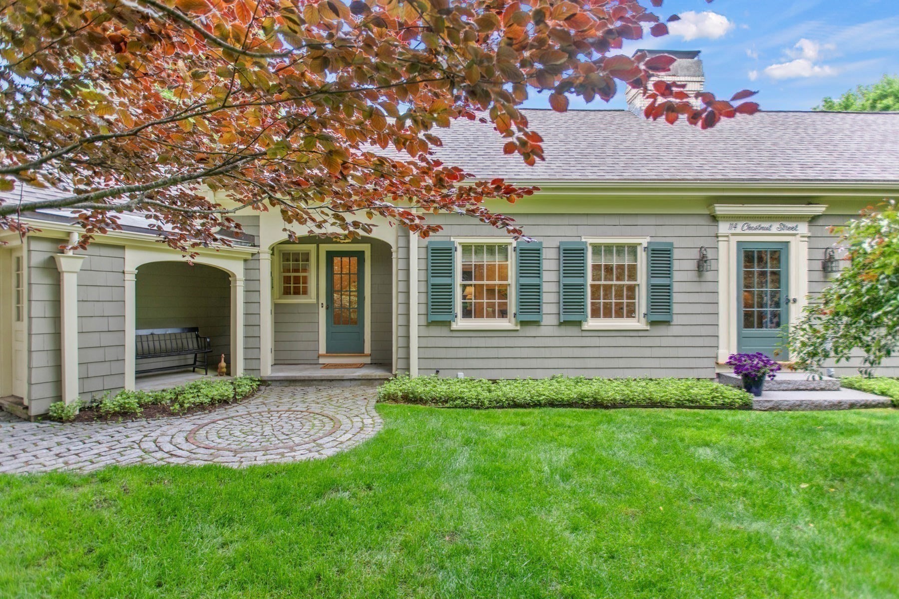 114 Chestnut Street Property Photo 3