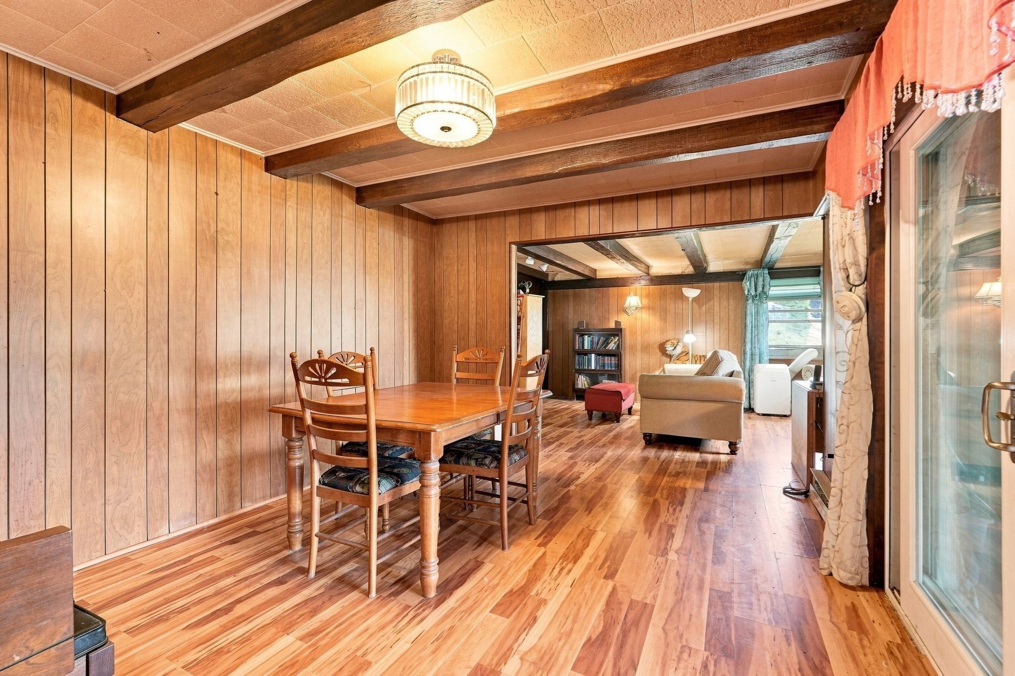 80 Lakeview Rd Property Photo 6