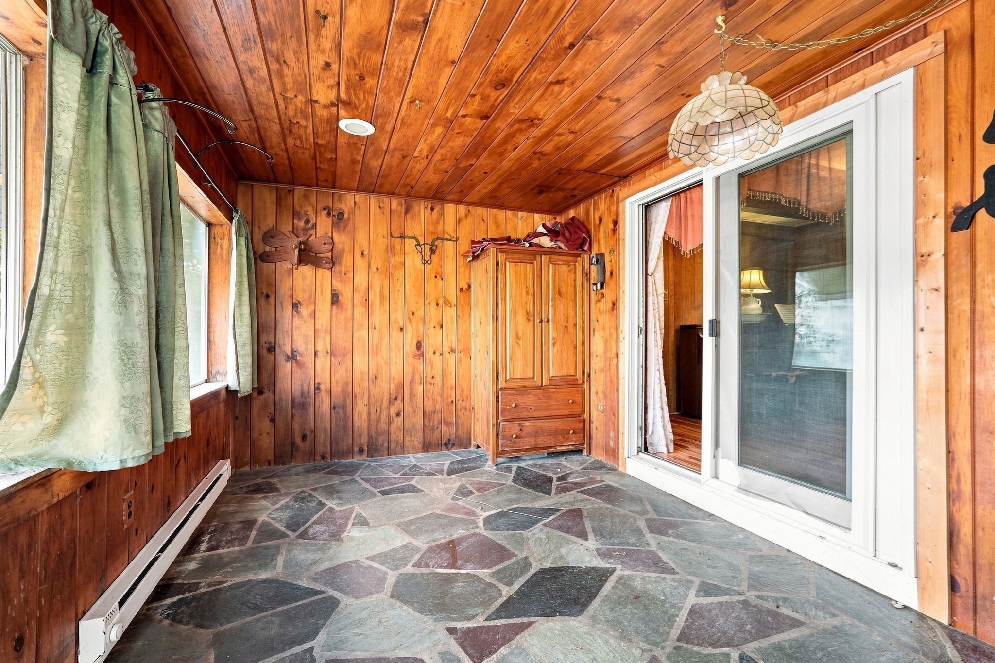 80 Lakeview Rd Property Photo 12