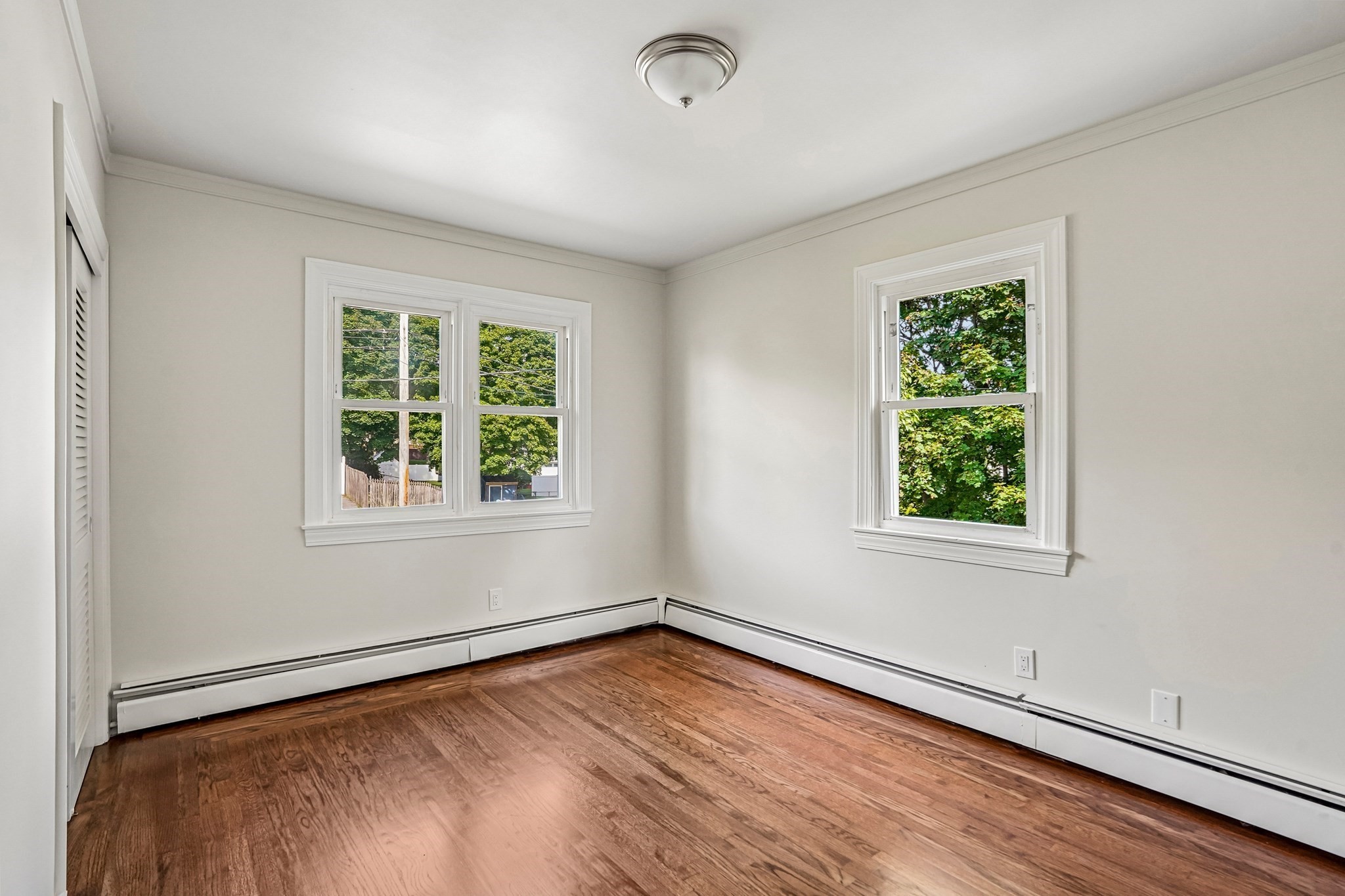 56 Cushing St Property Photo 17
