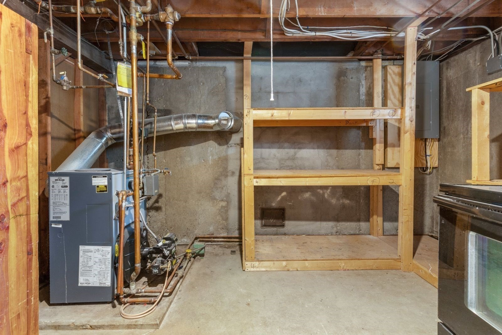 8 Helene St Property Photo 38