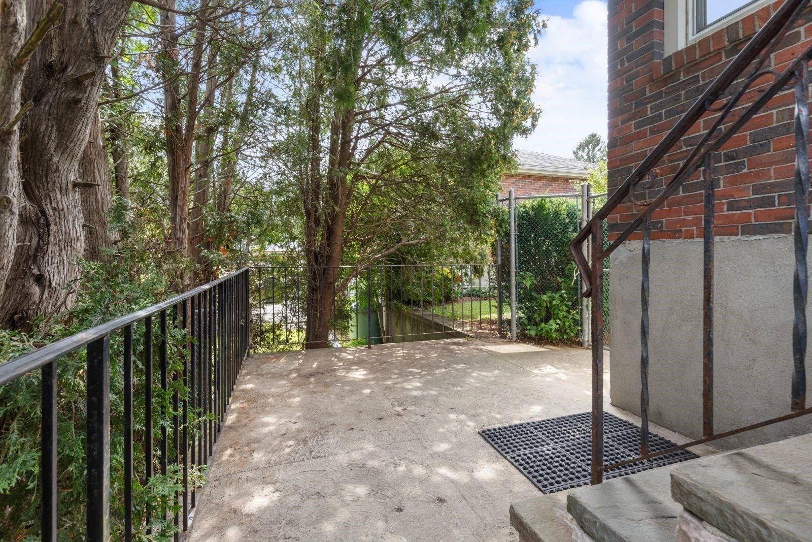 8 Helene St Property Photo 39