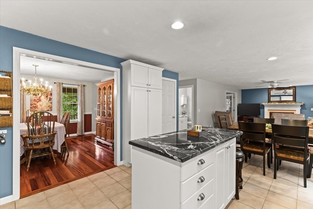 194 Woodlawn Street Property Photo 12