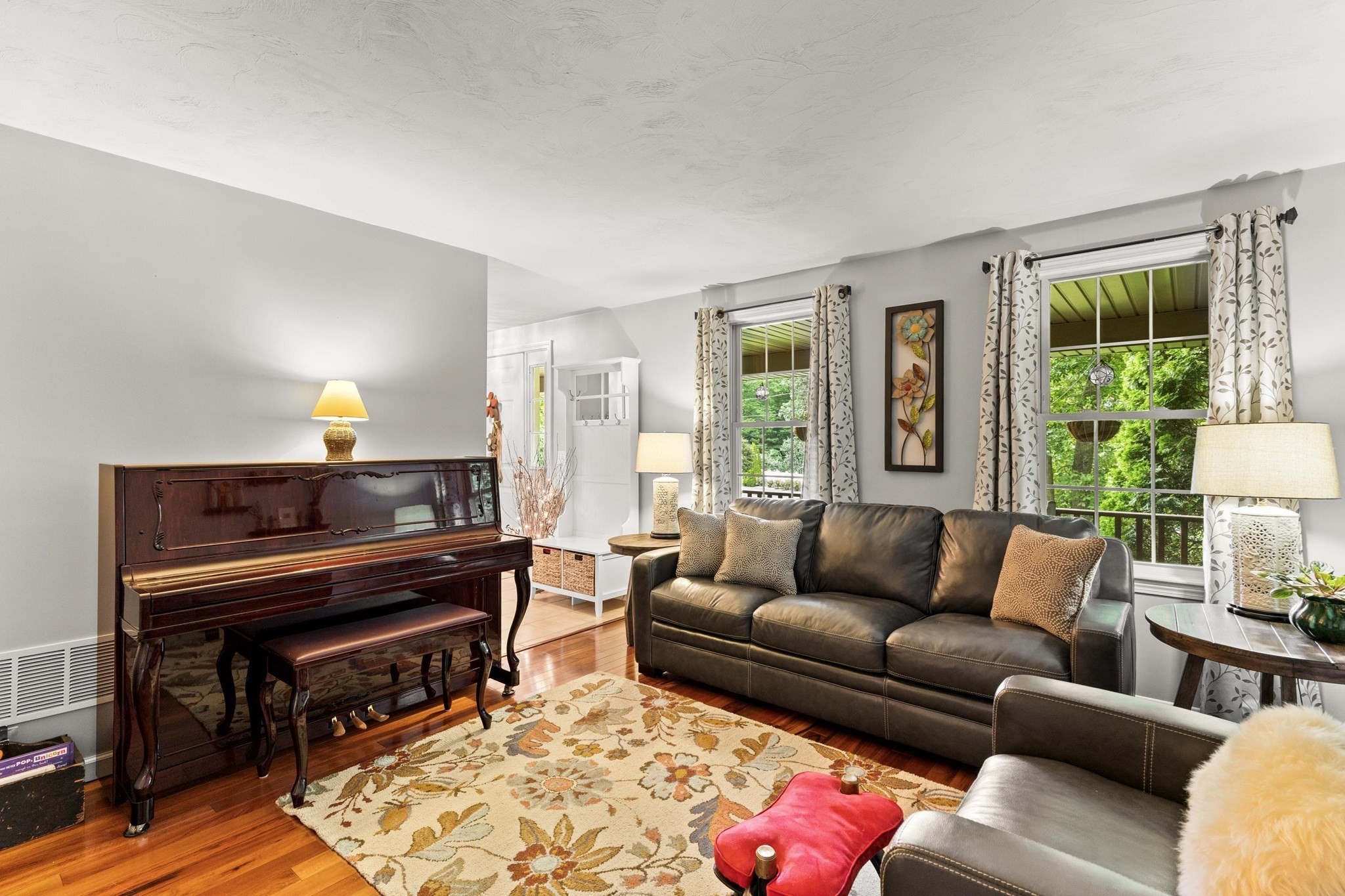 194 Woodlawn Street Property Photo 20