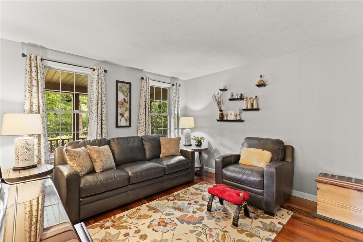 194 Woodlawn Street Property Photo 21