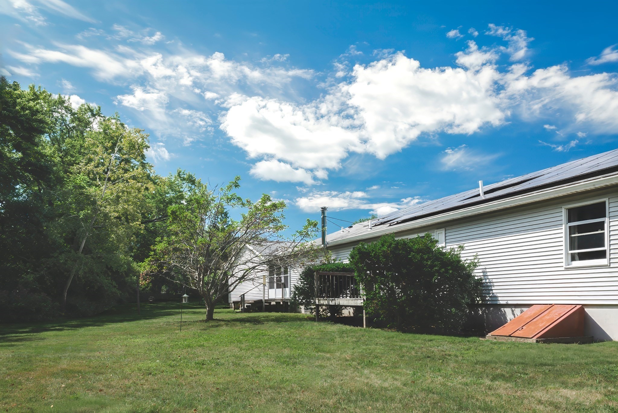 45 Town Farm Rd Property Photo 3