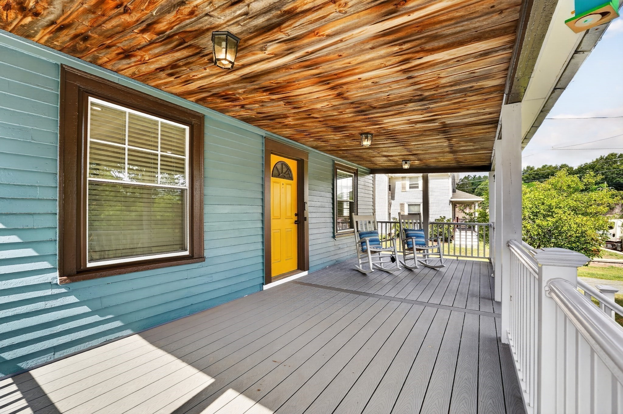 58 Grove St Property Photo 8