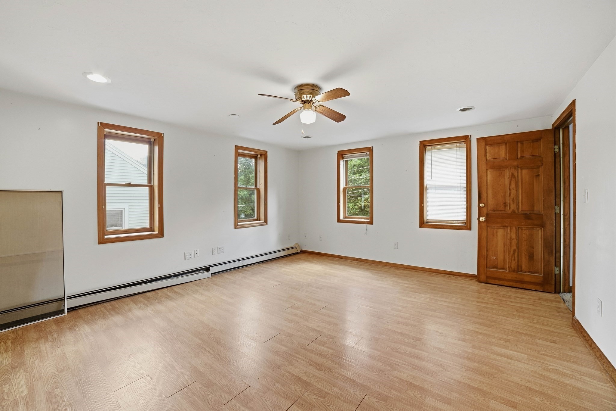 102 Sycamore Street Property Photo 15