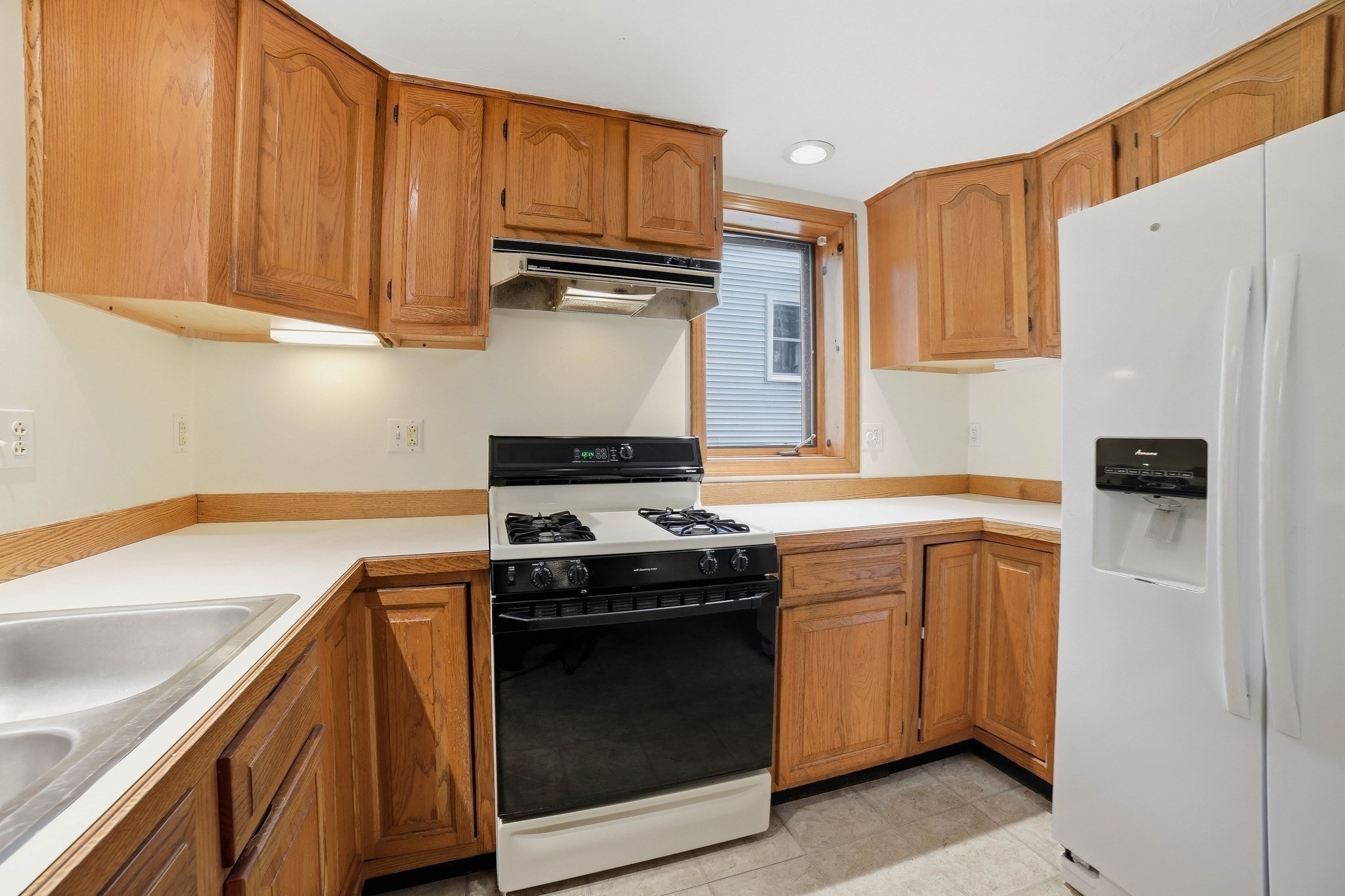 102 Sycamore Street Property Photo 19