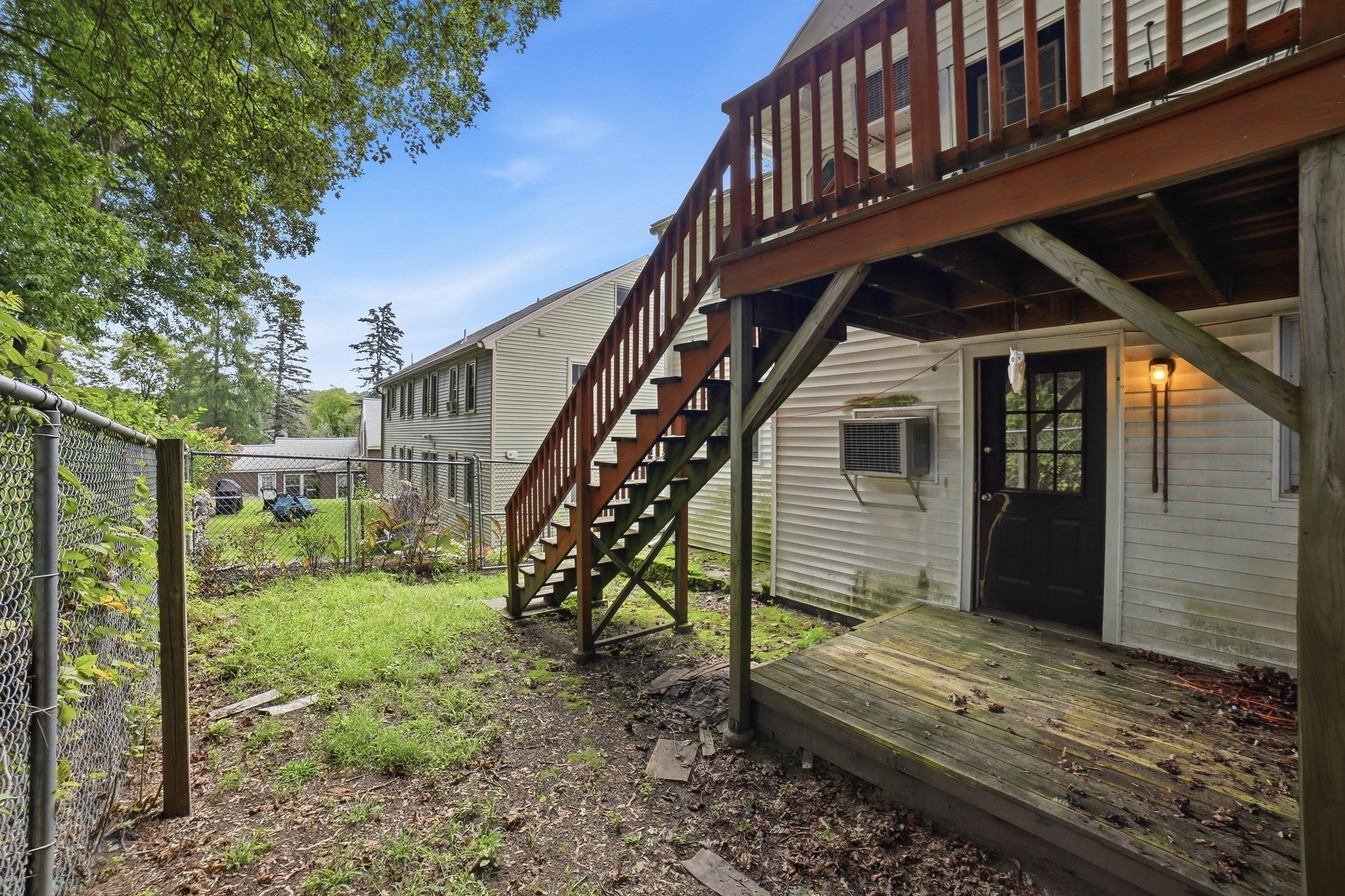 102 Sycamore Street Property Photo 29