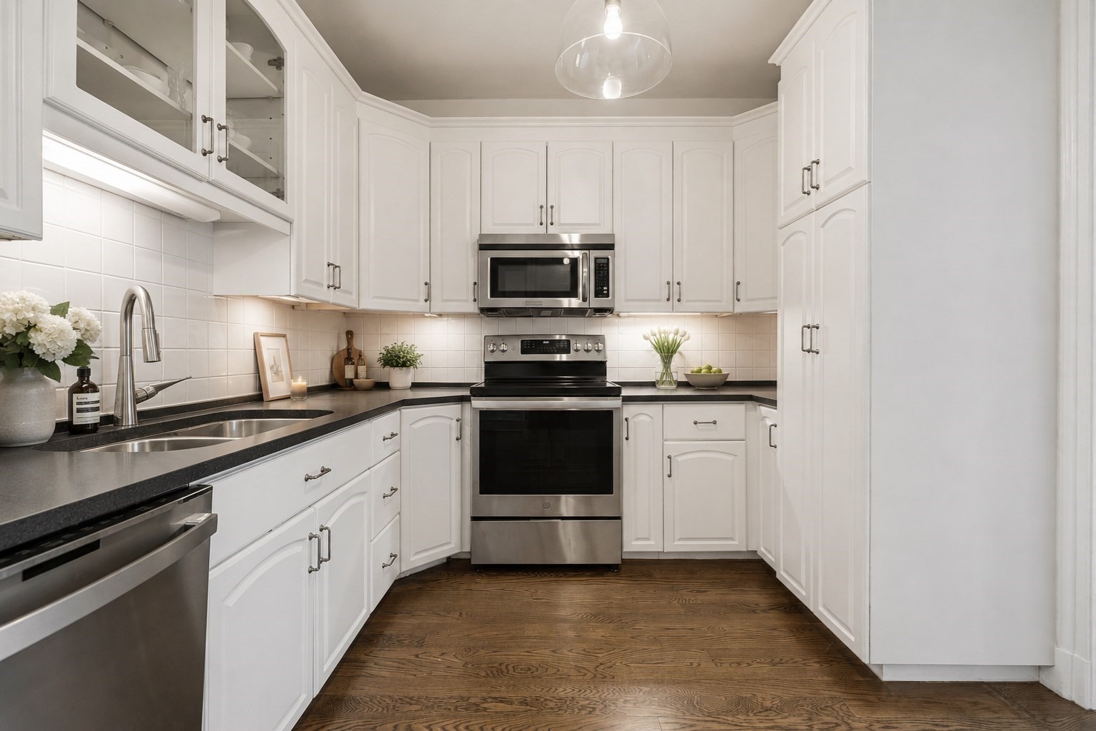 263 Commonwealth Property Photo 5