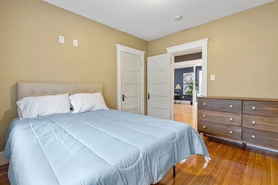 130 Wellington Hill St # 2 Property Photo 12