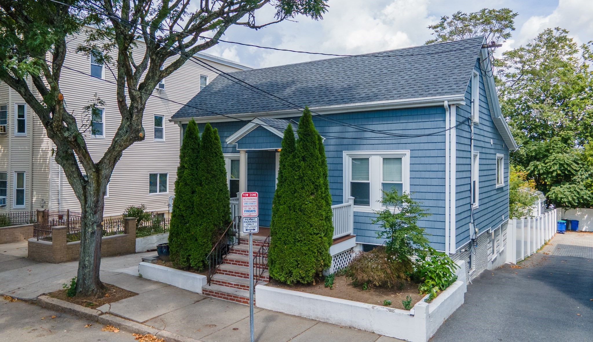 93 Jaques St Property Photo 2