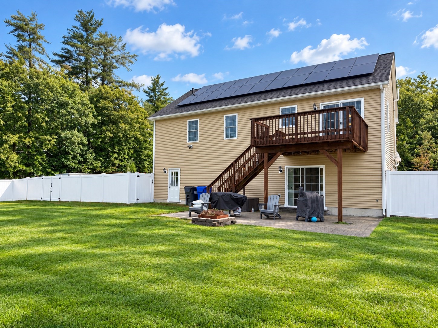 152 Sargent St Property Photo 41