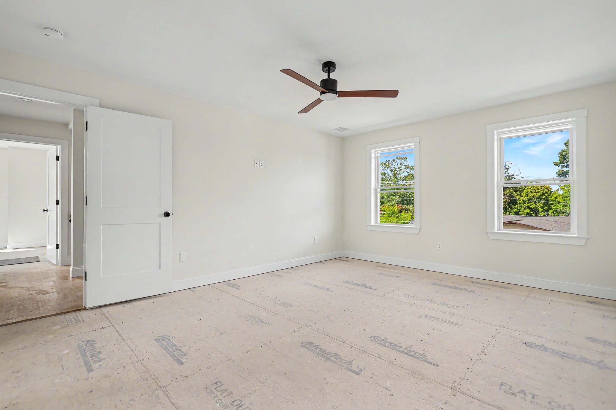 15 Bennington Property Photo 22