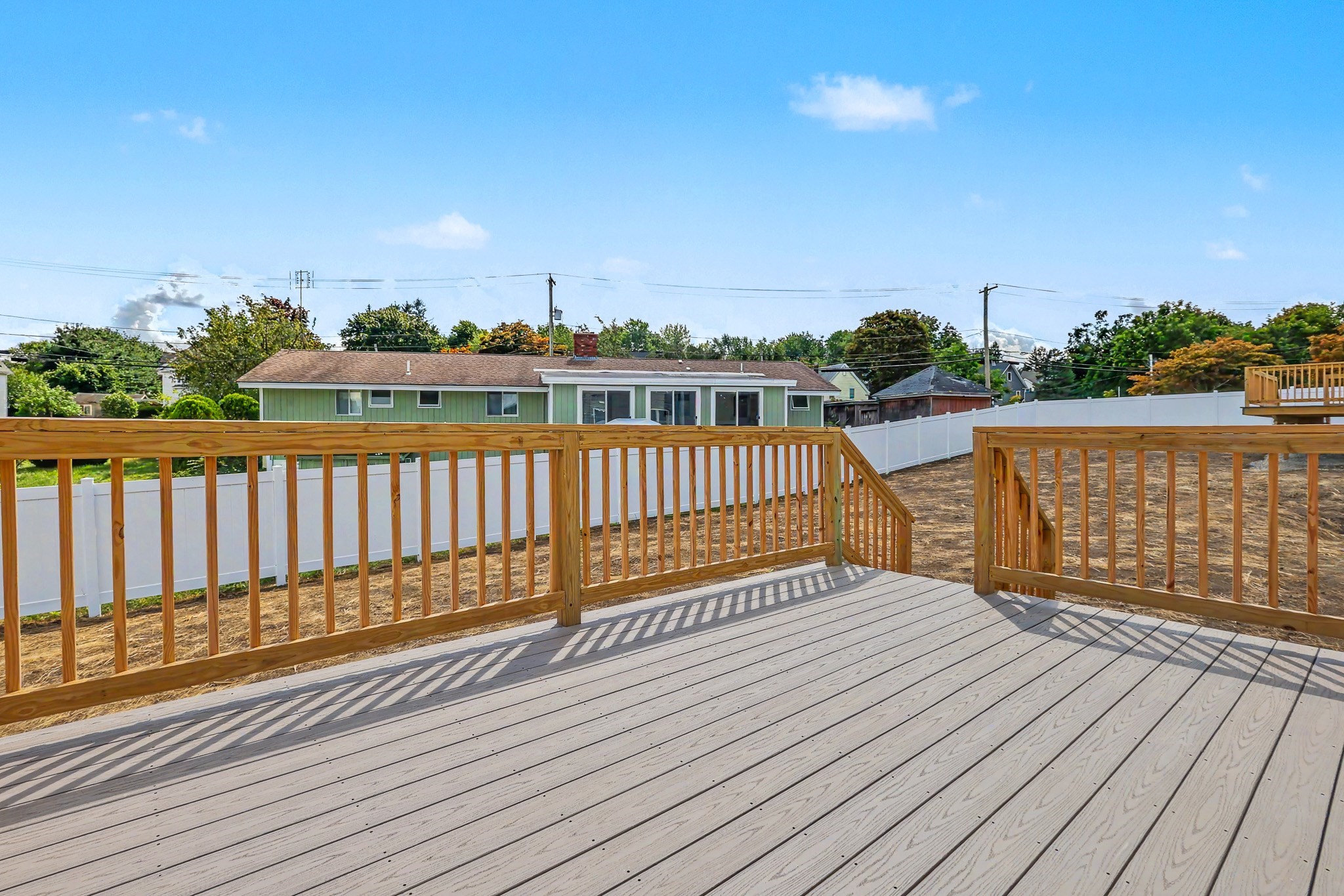 15 Bennington Property Photo 30
