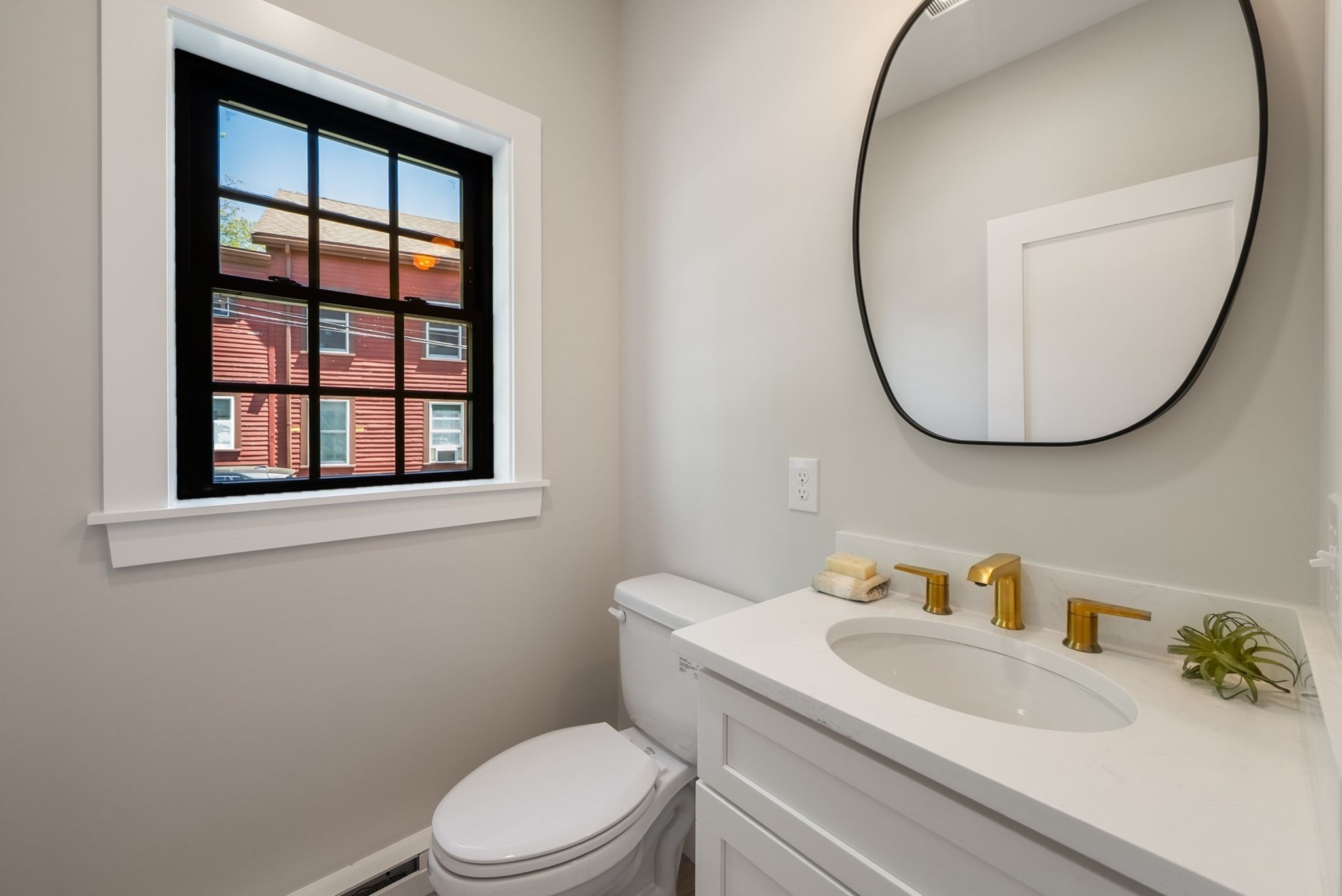 52 Lewis Ave # 52 Property Photo 11