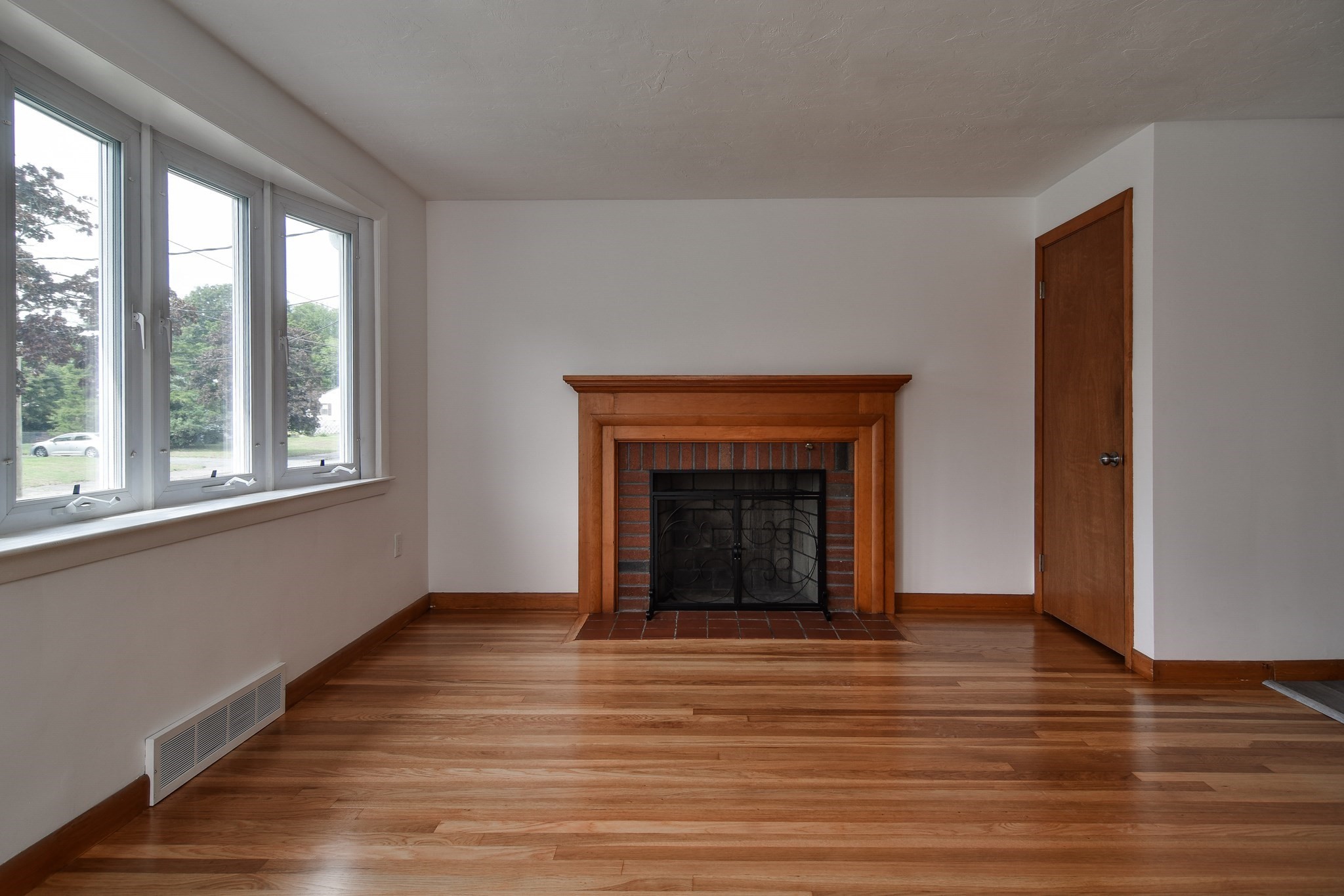 14 French Road Property Photo 4