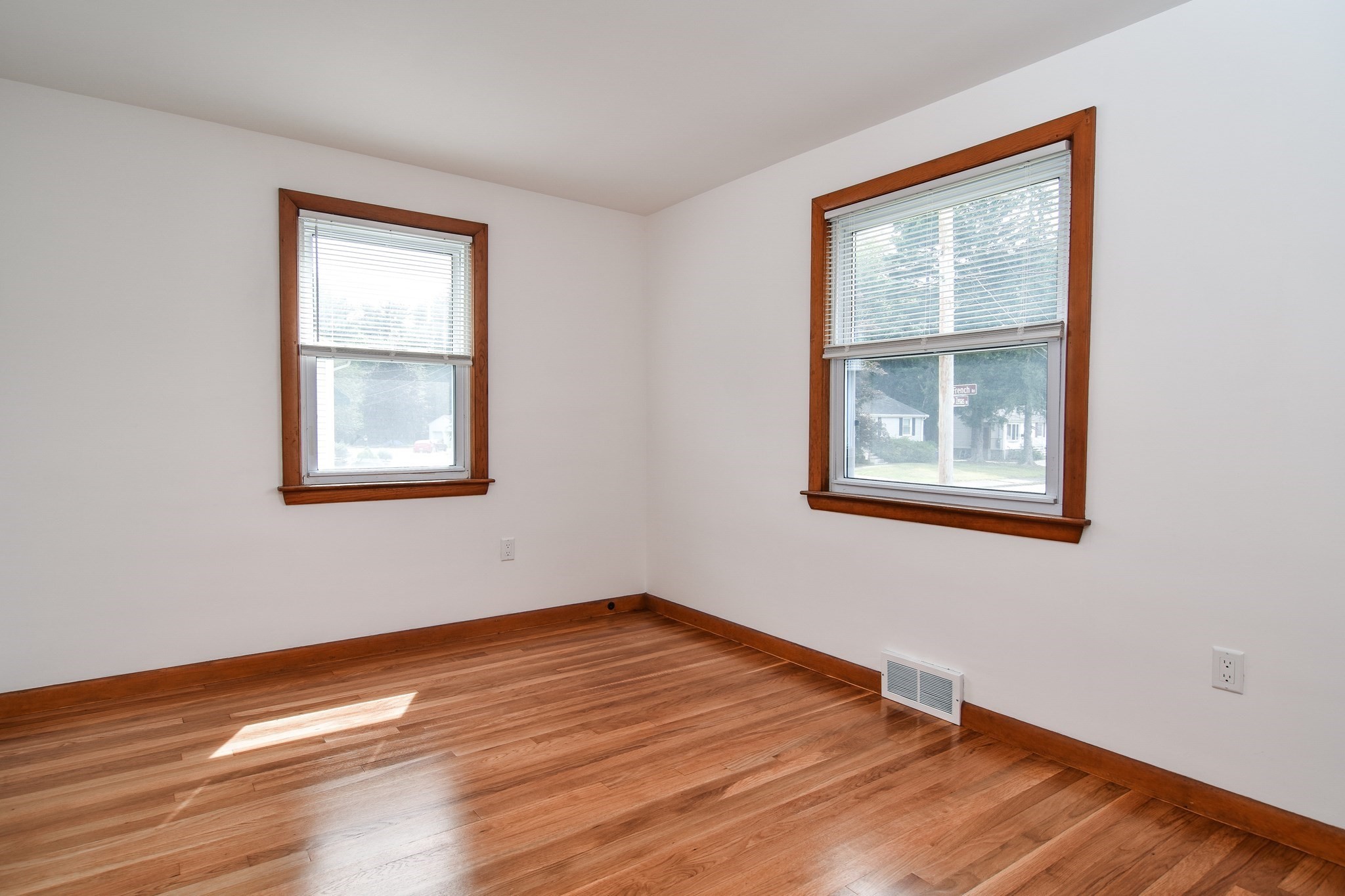 14 French Road Property Photo 13