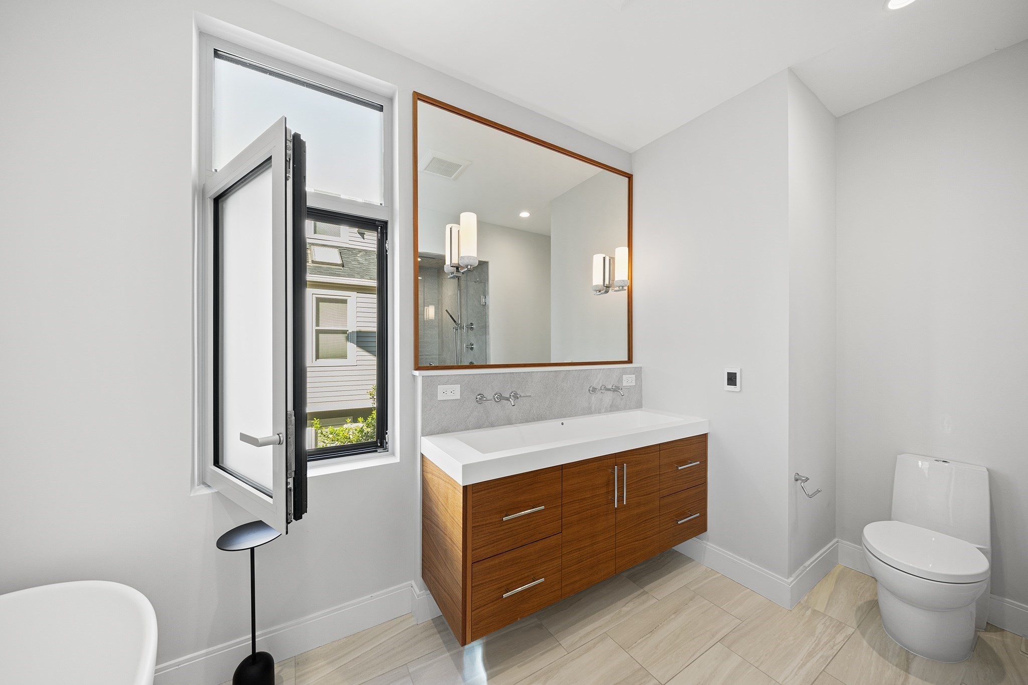 137 Walden St # 137 Property Photo 15