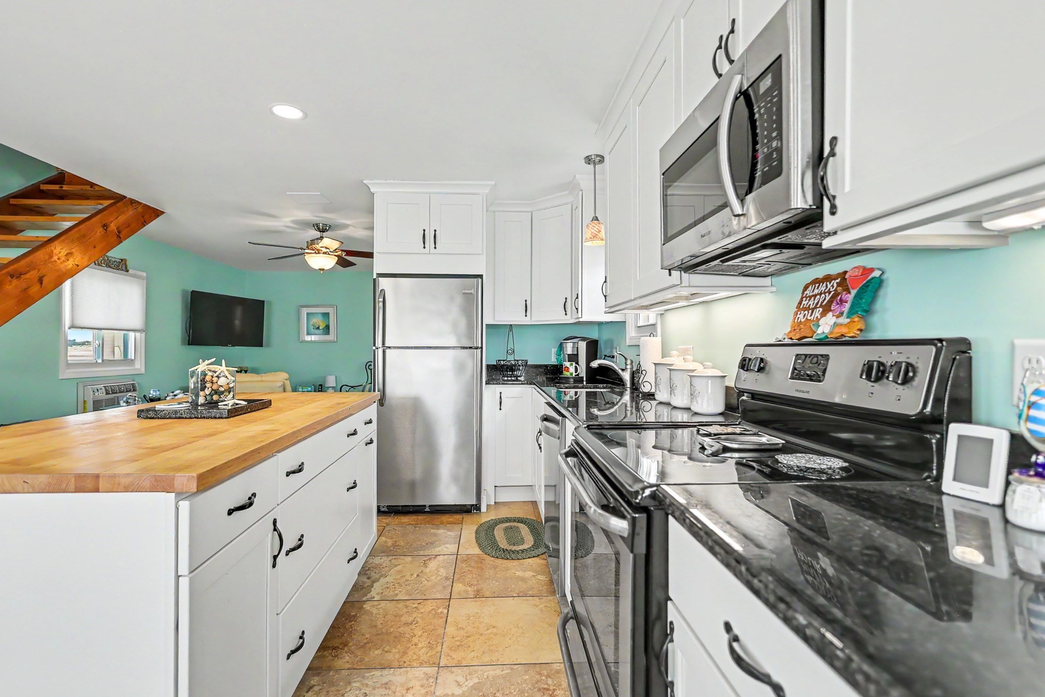 10 Liberty St Property Photo 8