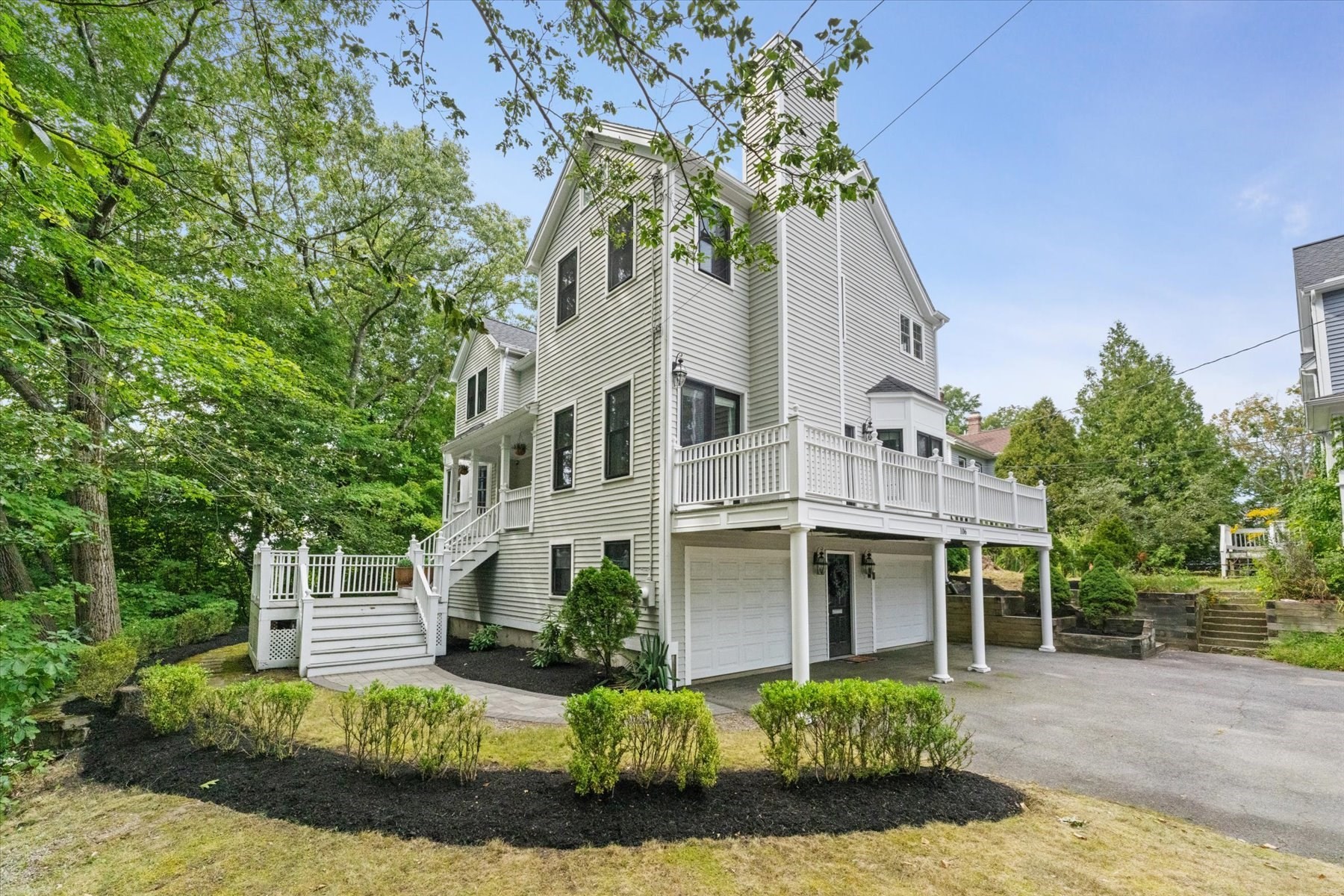 106 Danforth Street Property Photo 1