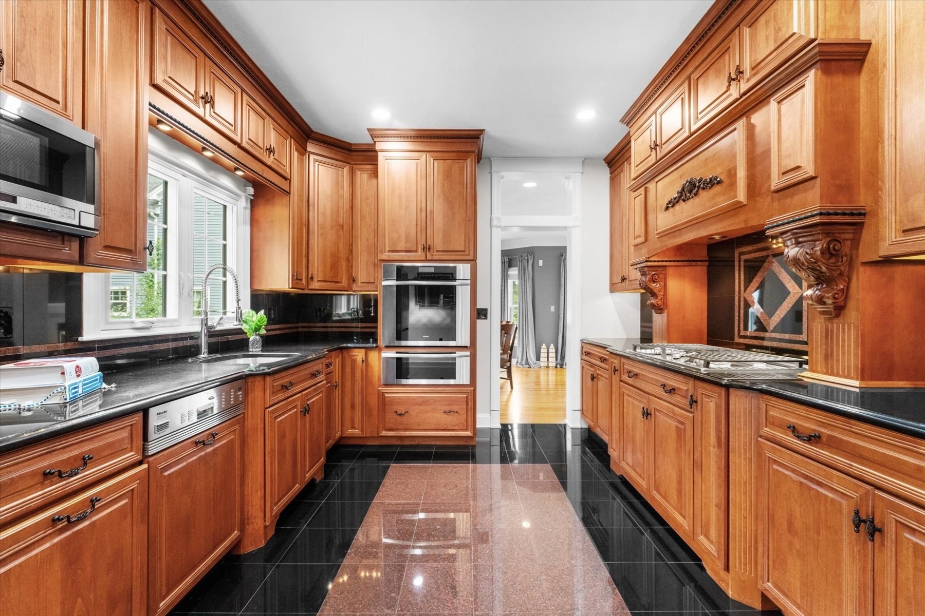 106 Danforth Street Property Photo 13