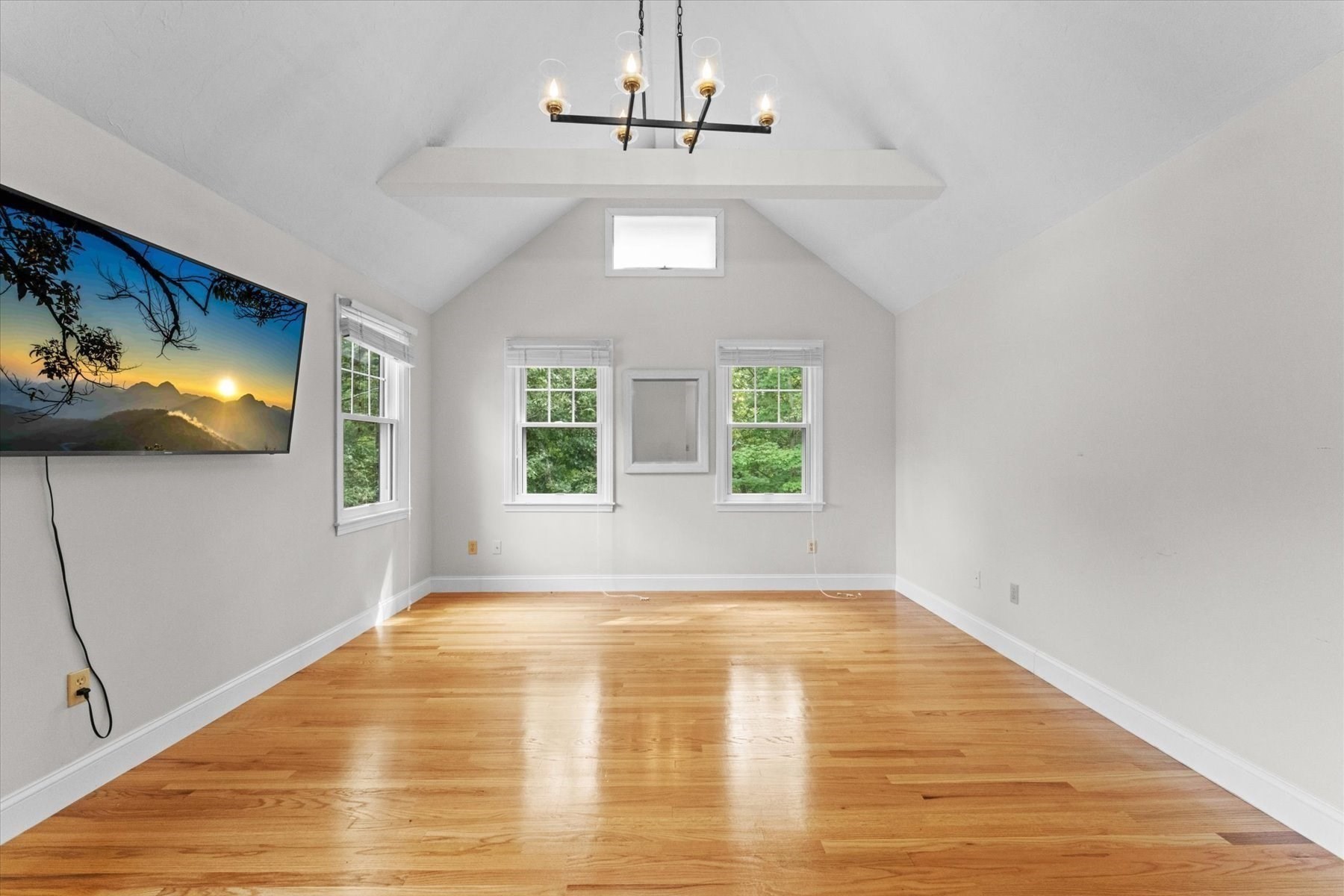 106 Danforth Street Property Photo 21