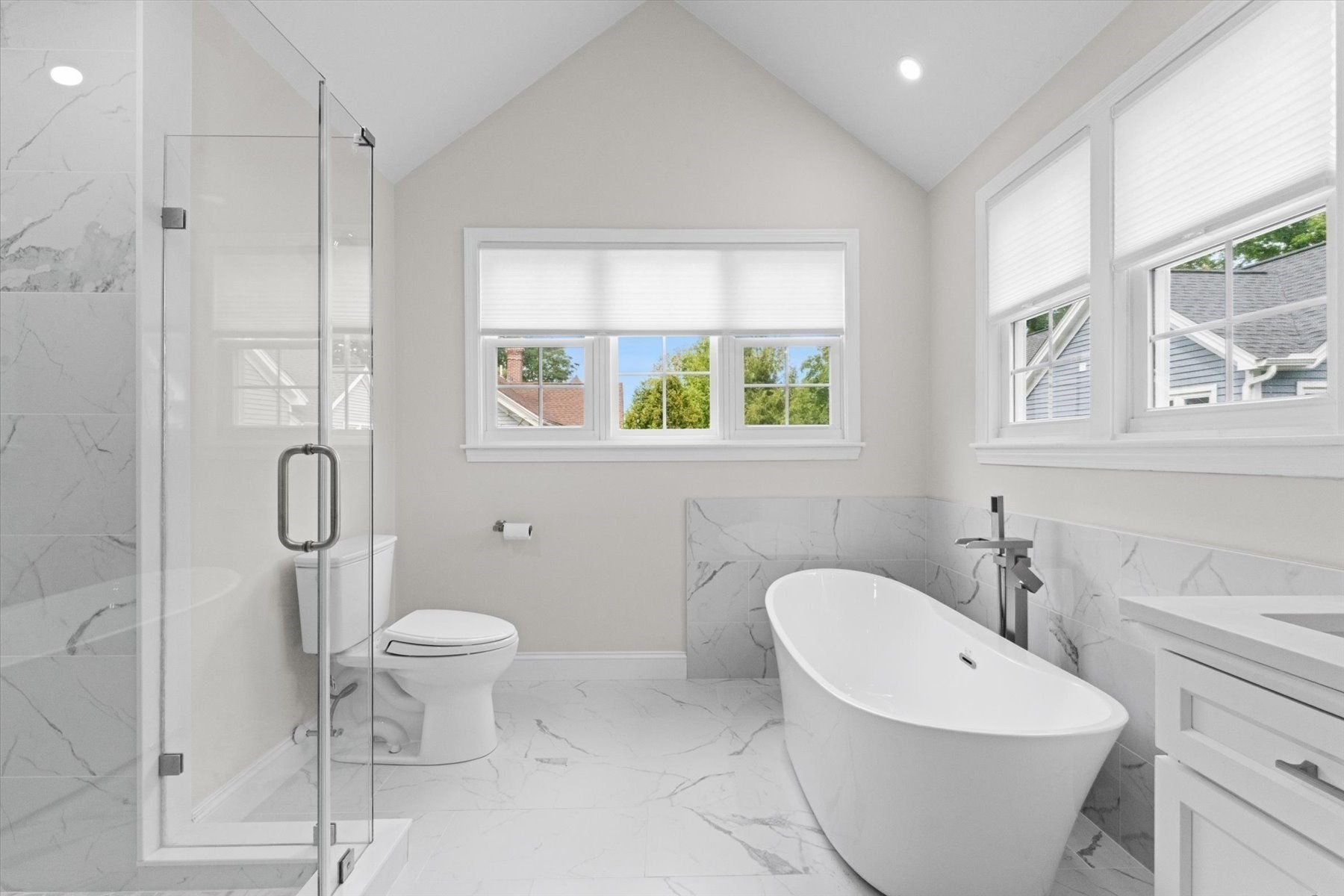 106 Danforth Street Property Photo 24