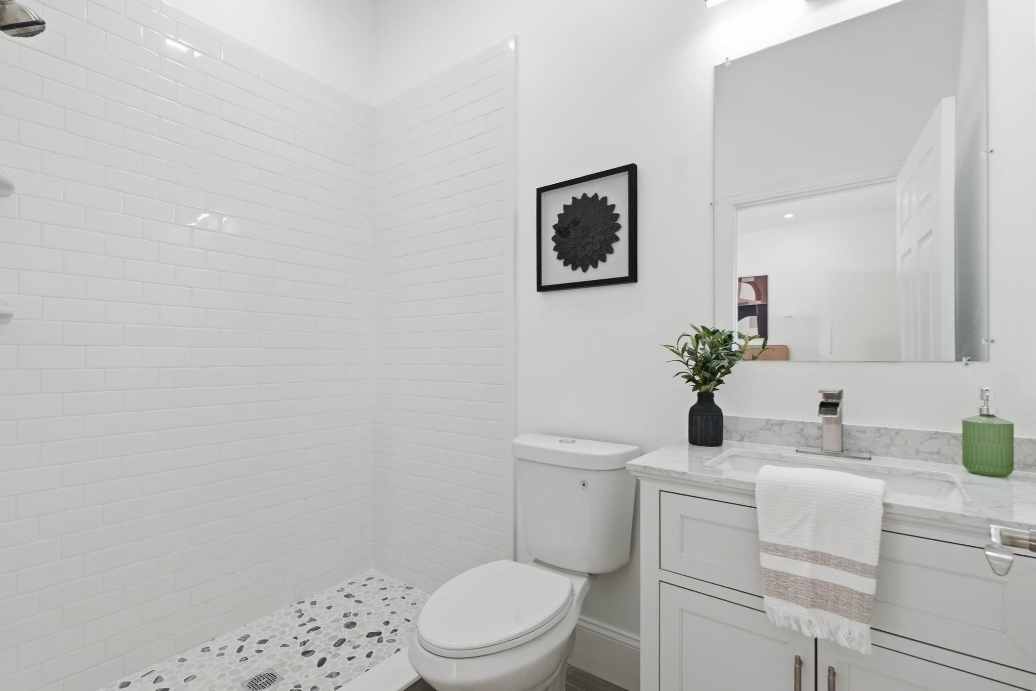59 Larkin St # 2 Property Photo 15