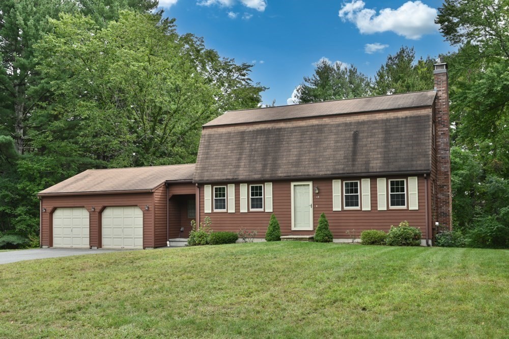 13 Pinewood Rd Property Photo 2
