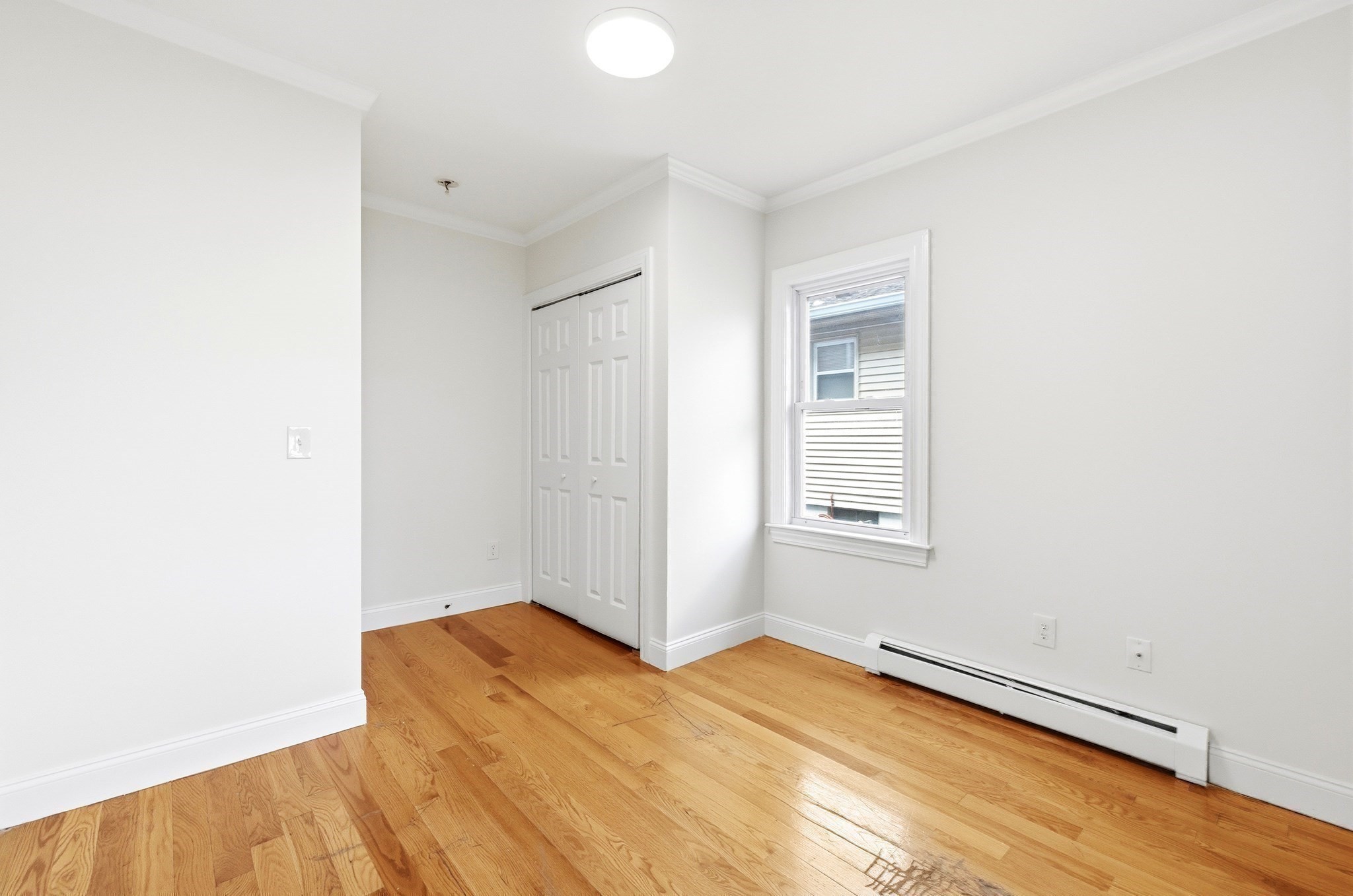 23 Thorndike St Property Photo 10