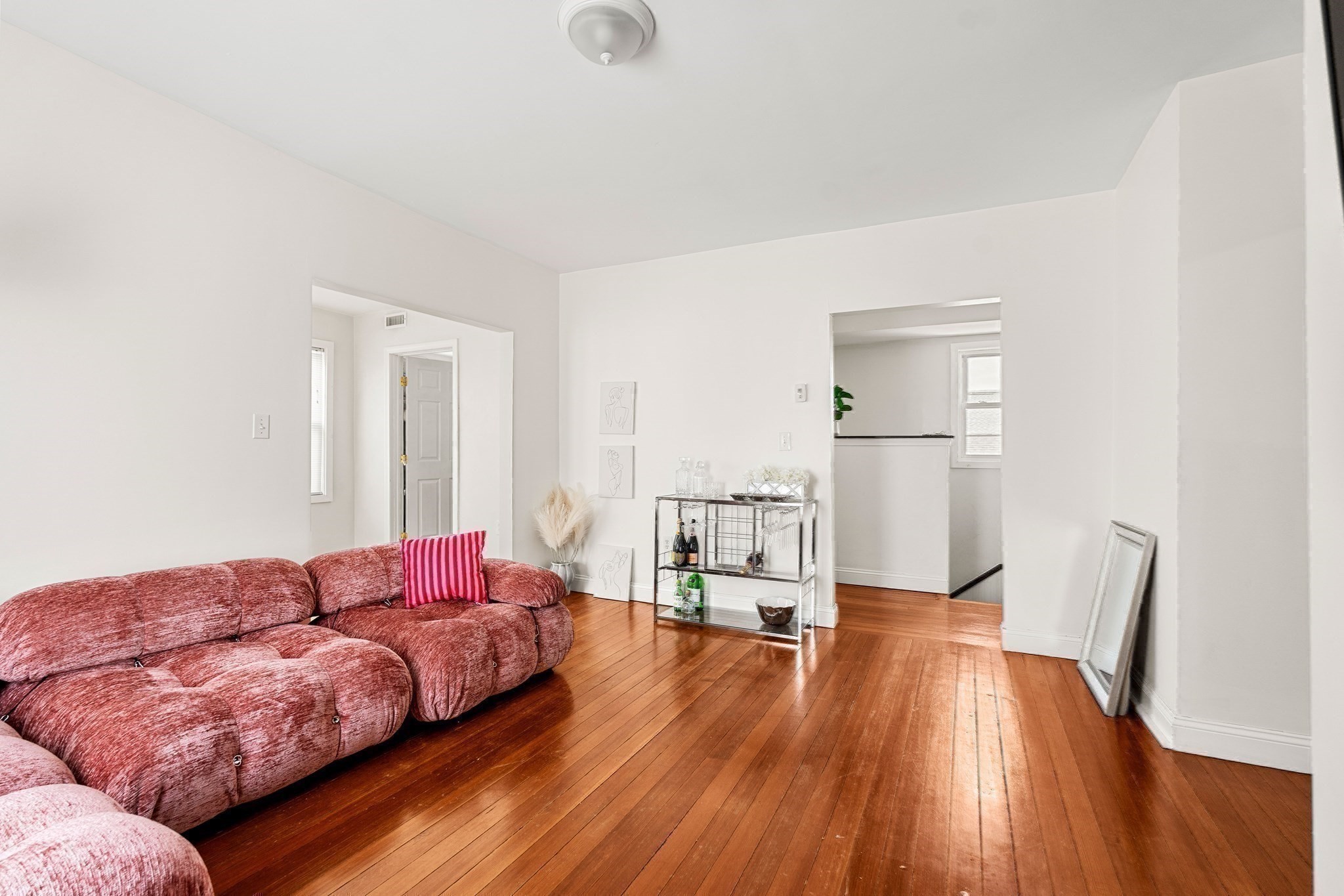 23 Thorndike St Property Photo 16