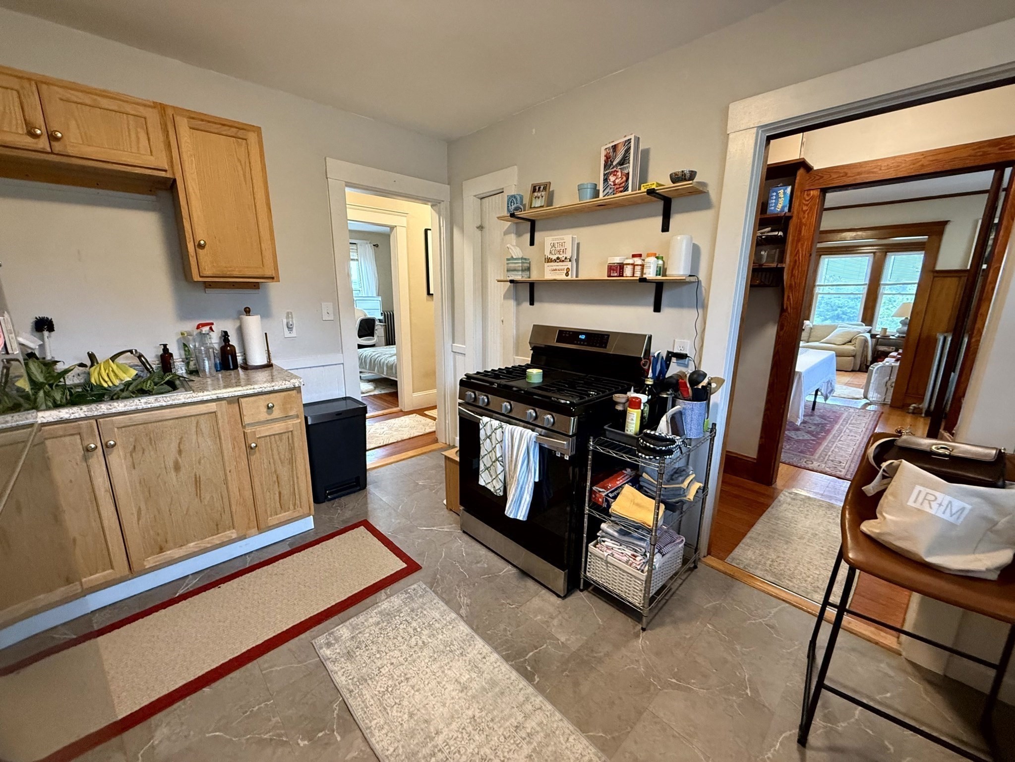 666 Belmont St # 2 Property Photo 10