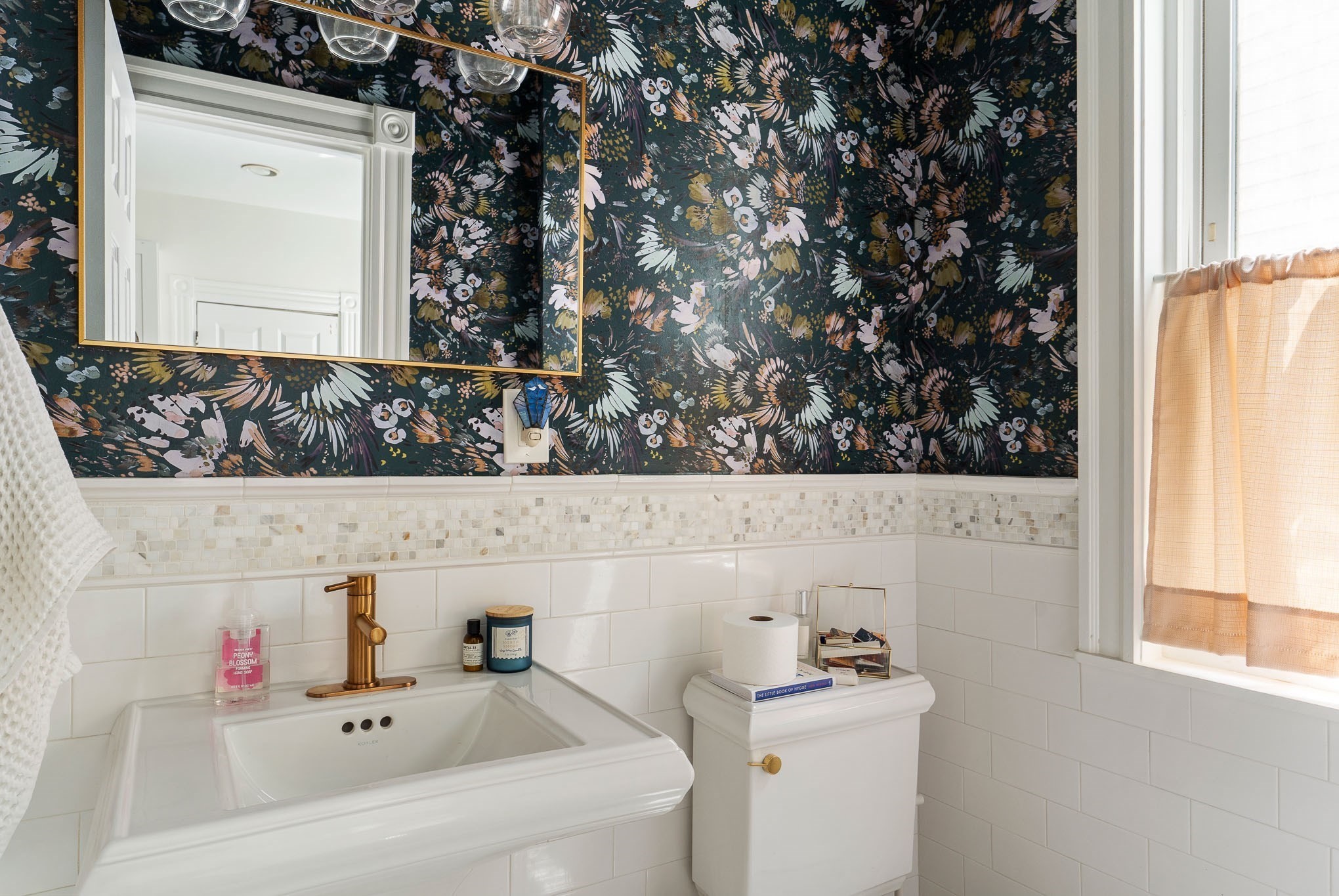 39 Mellen St # A Property Photo 10