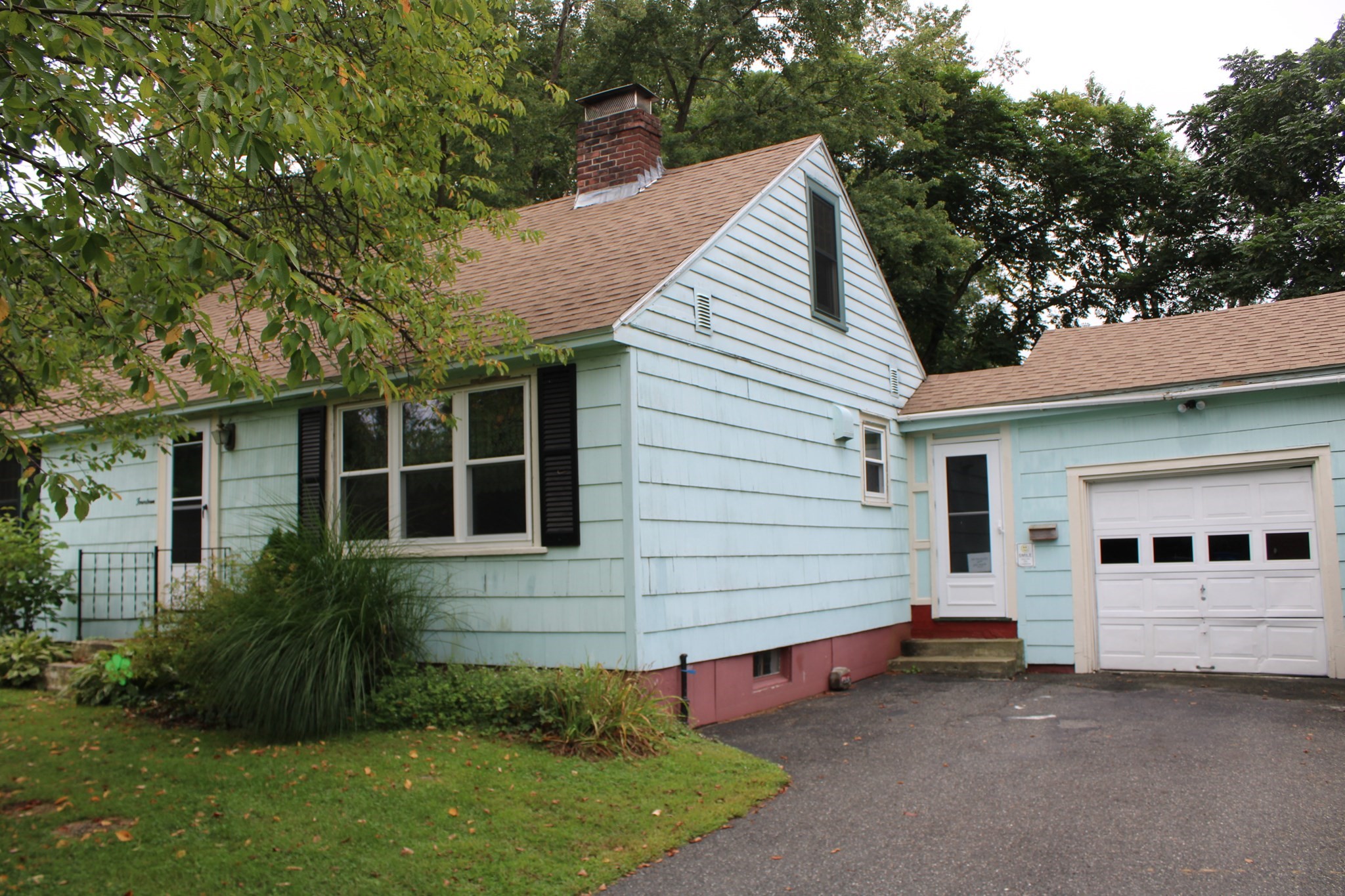 14 Place Ter Property Photo 1