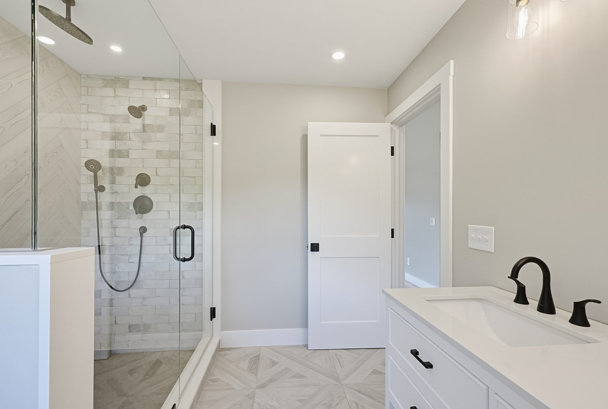 37l Poquanticut Ave # L Property Photo 28