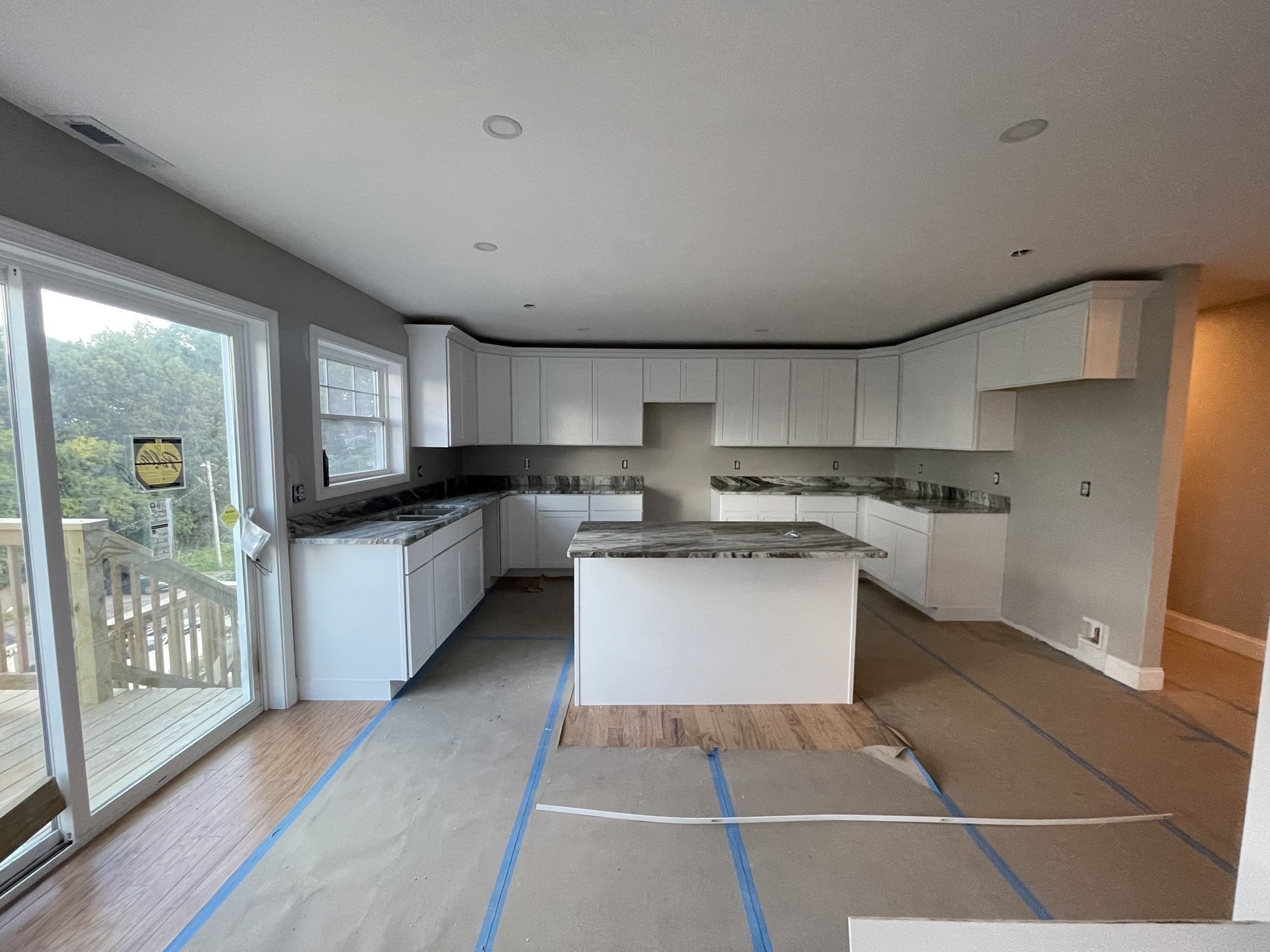 29 Steele St # A Property Photo 6