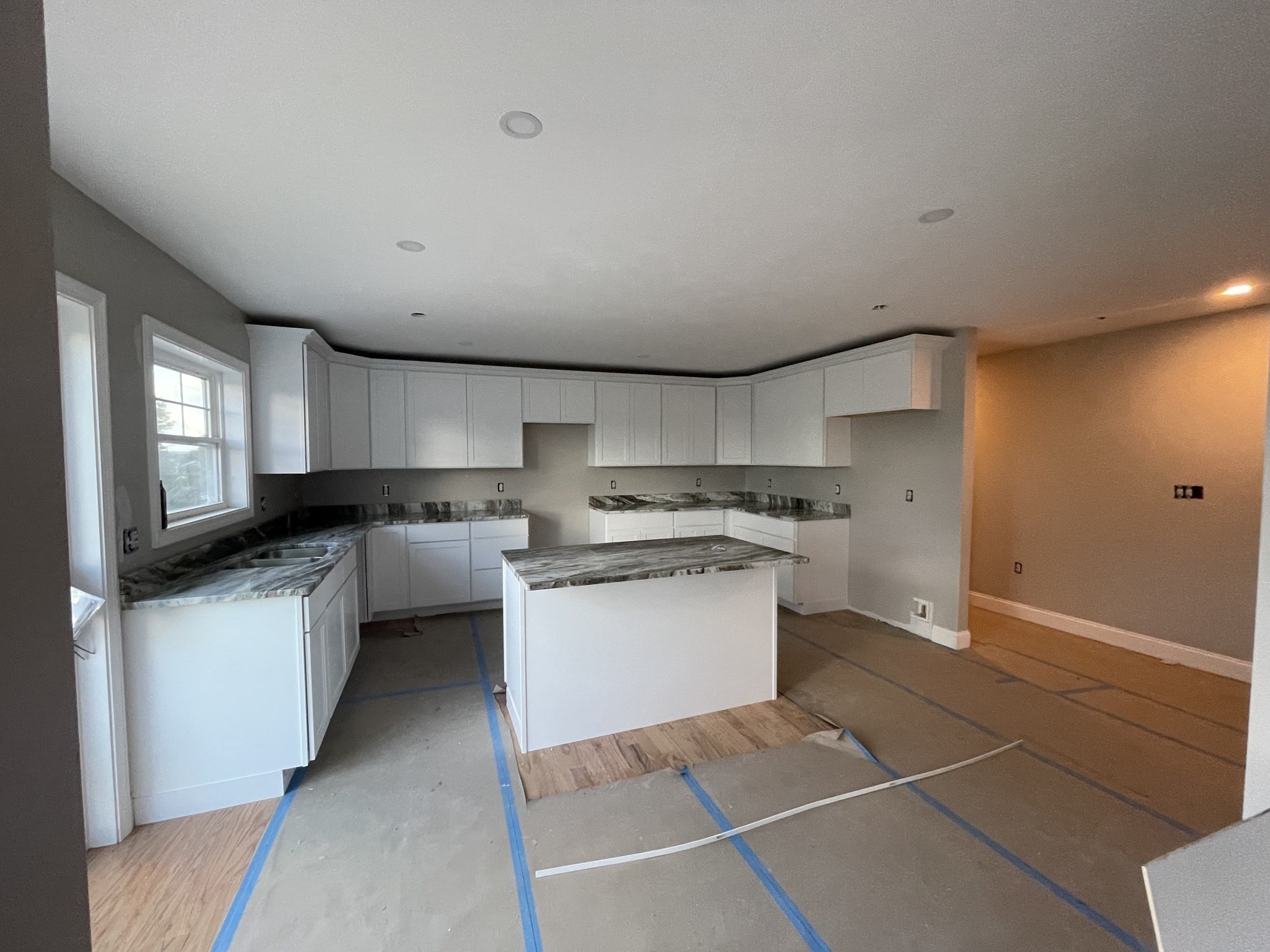 29 Steele St # A Property Photo 8