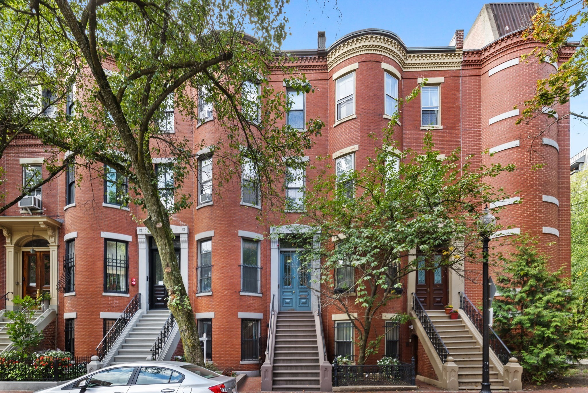 32 Yarmouth Street # B Property Photo 16